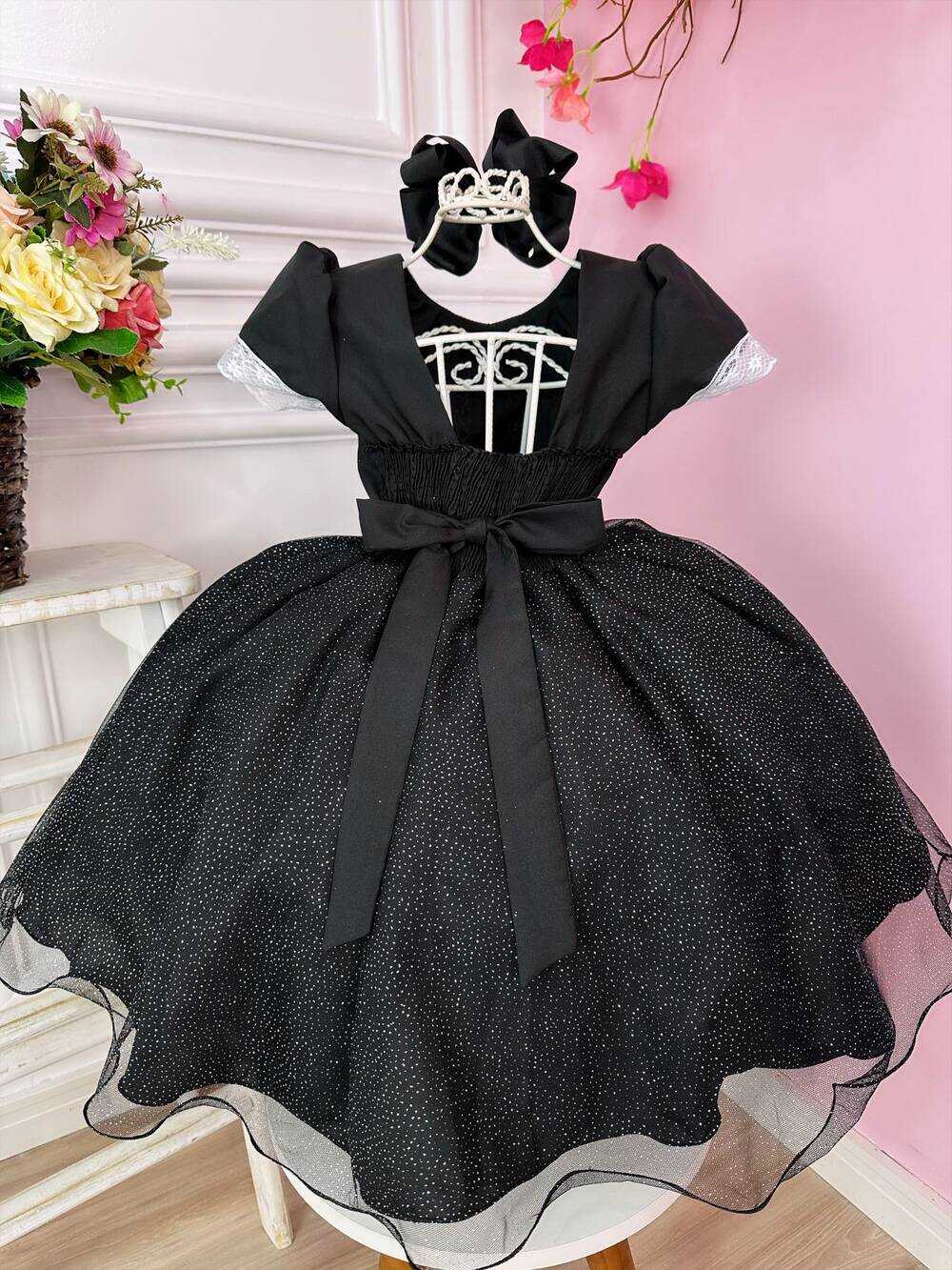 Vestido Infantil Wandinha Preto Saia C/ Glitter