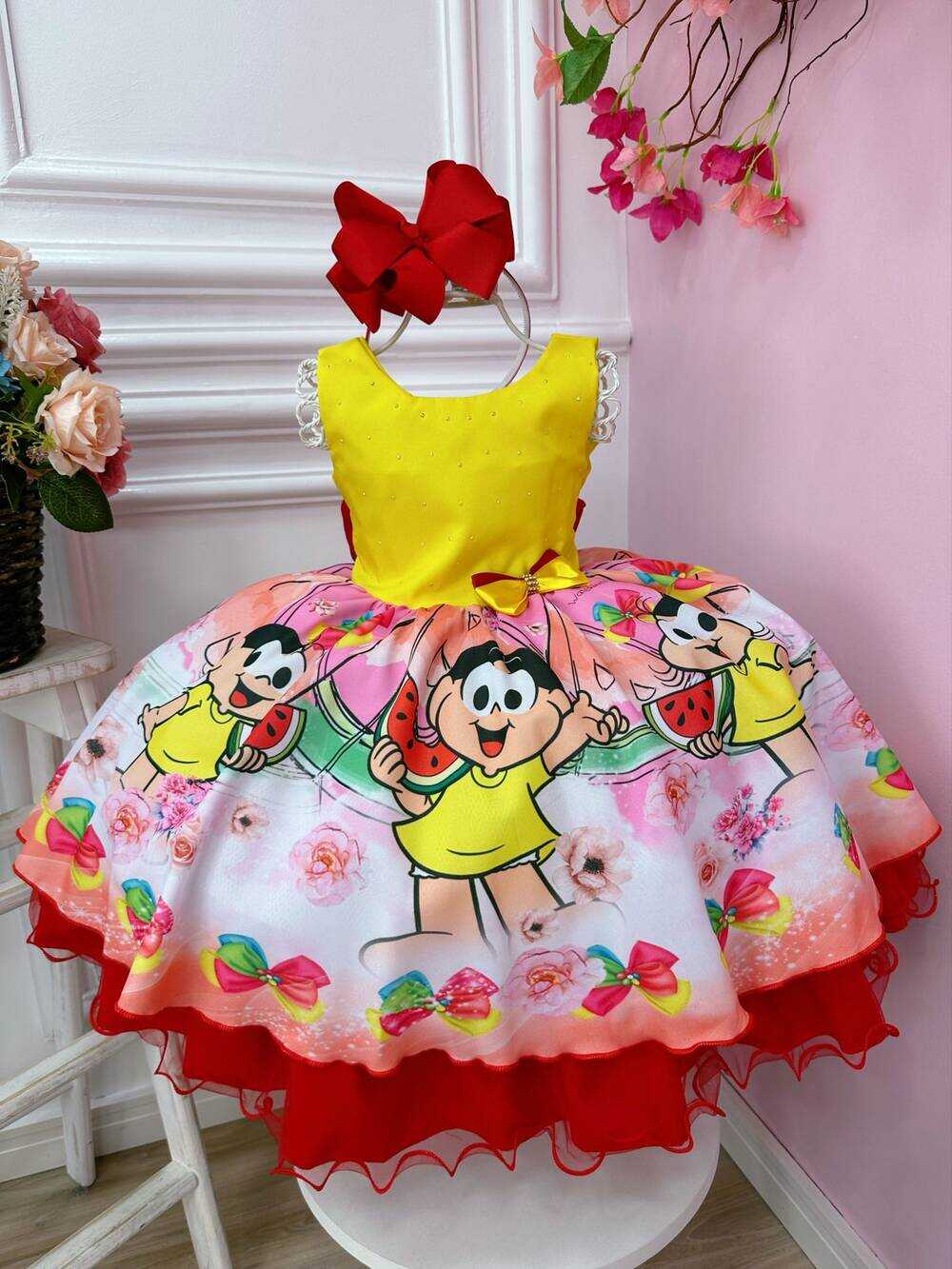 Vestido Infantil Festa da Magali Com Strass Aplique Laço