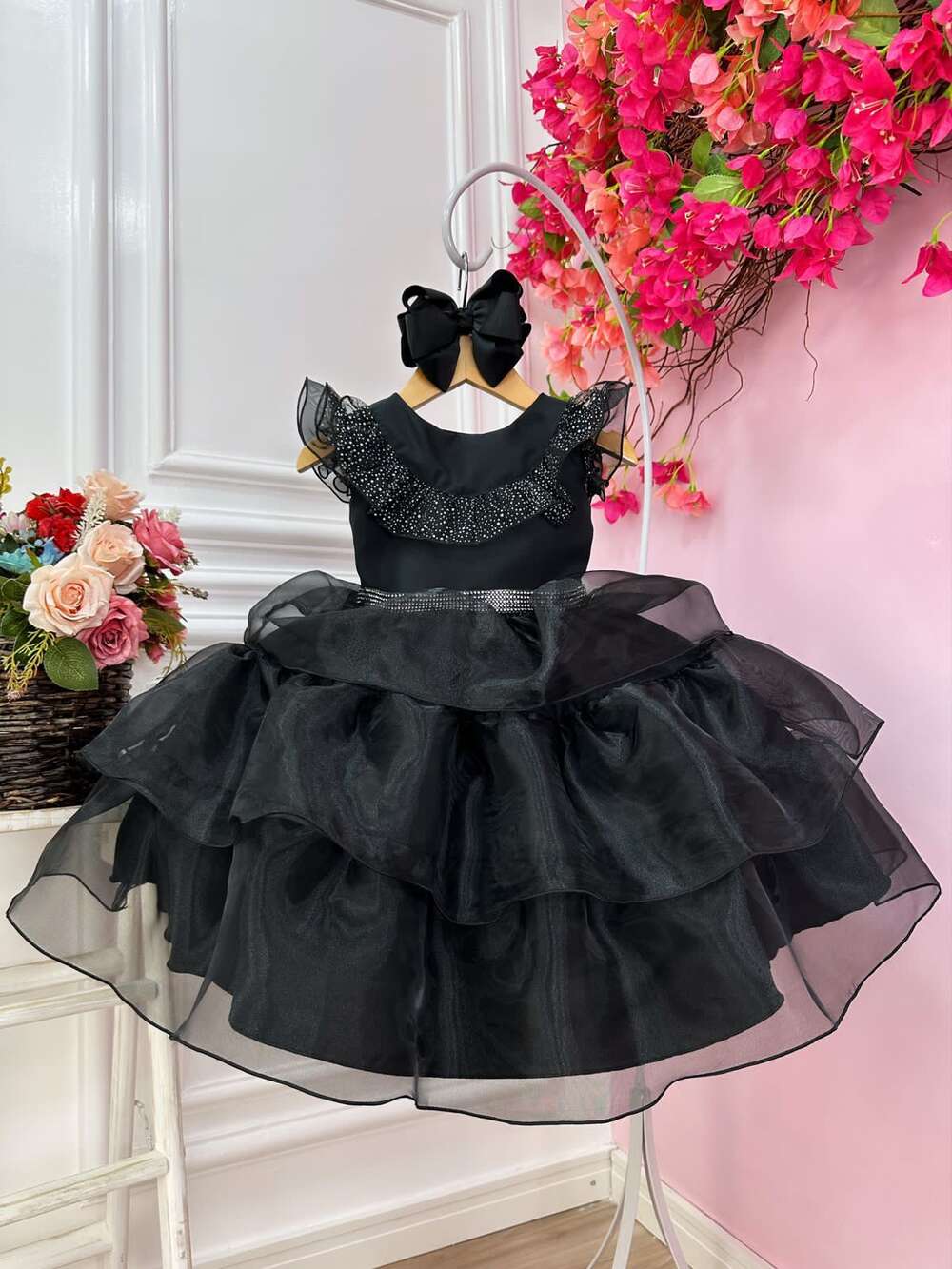 Vestido Infantil Wandinha Preto Com Cinto de Strass Luxo