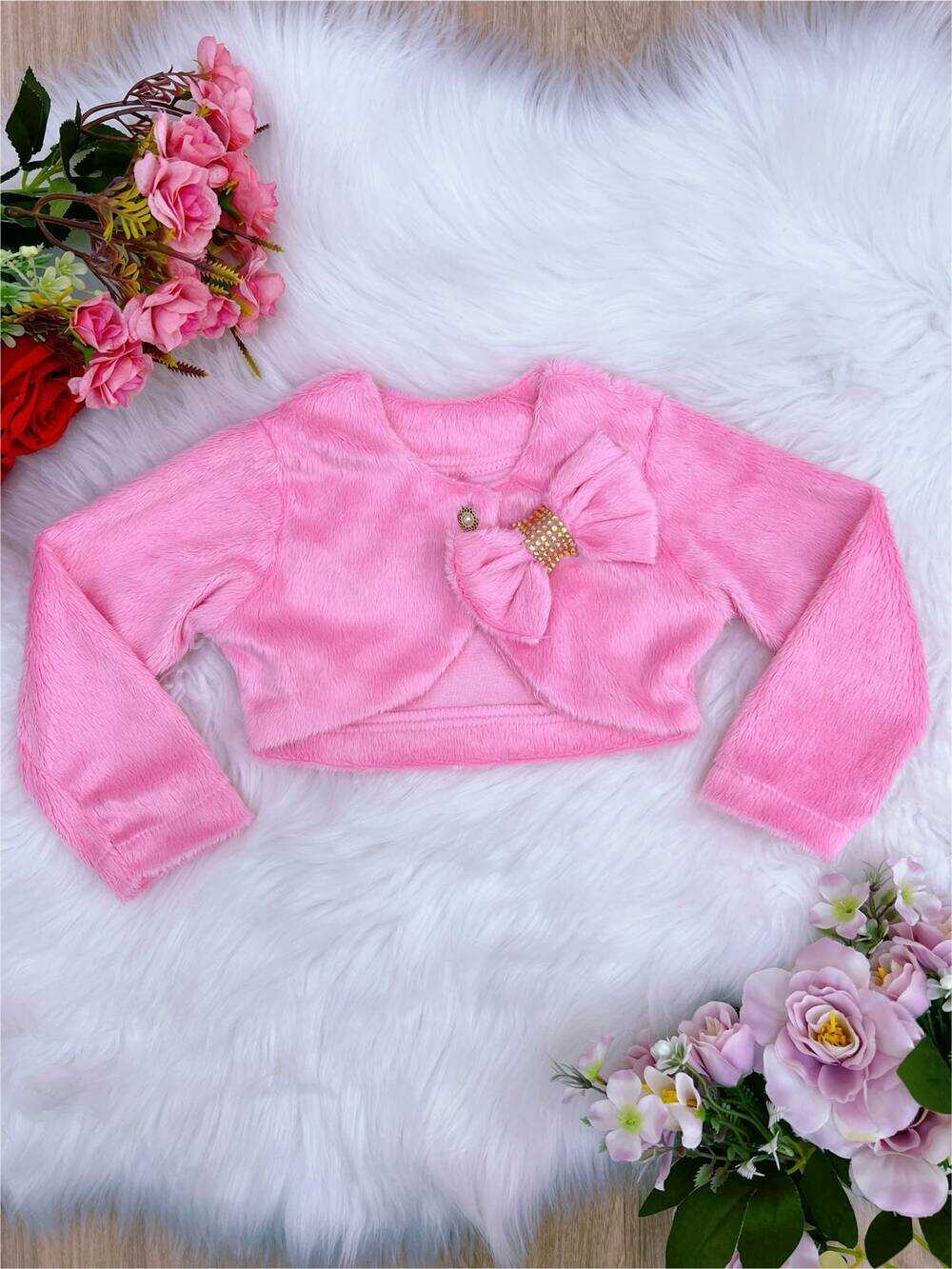 Bolero Infantil de Pelúcia Rosa Chiclete Plush Botão Laço Stass