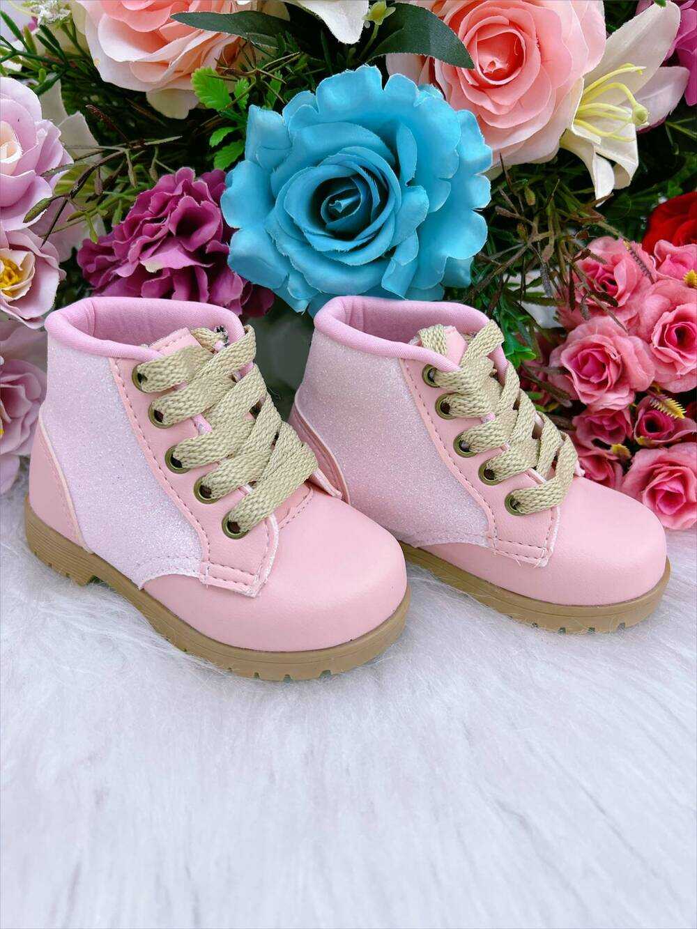 Coturno Infantil Rosa Com Brilho e Cadarço