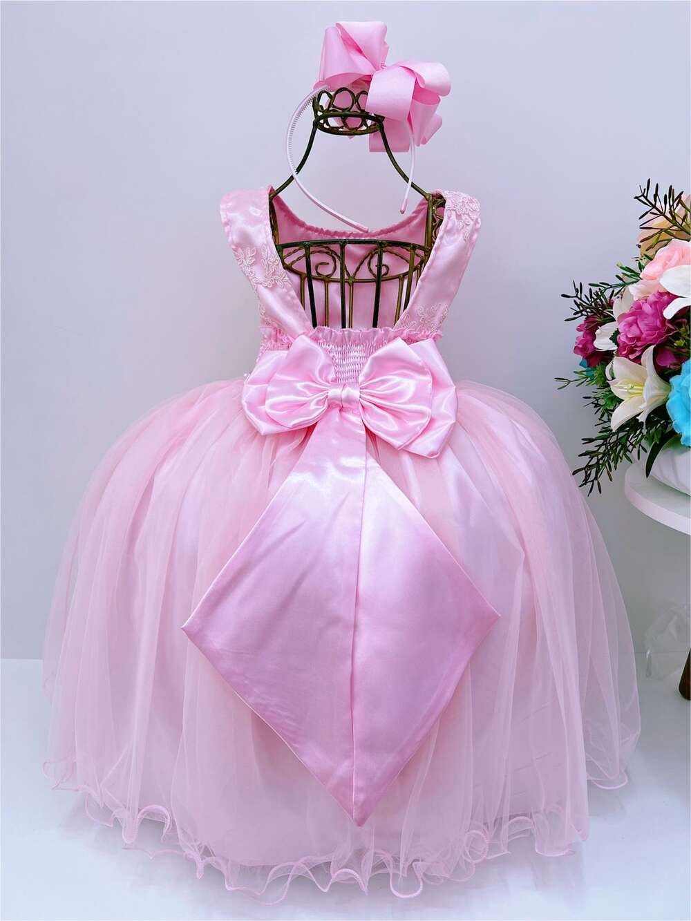 Vestido Infantil Rosa Renda Cinto Com Pérolas e Strass