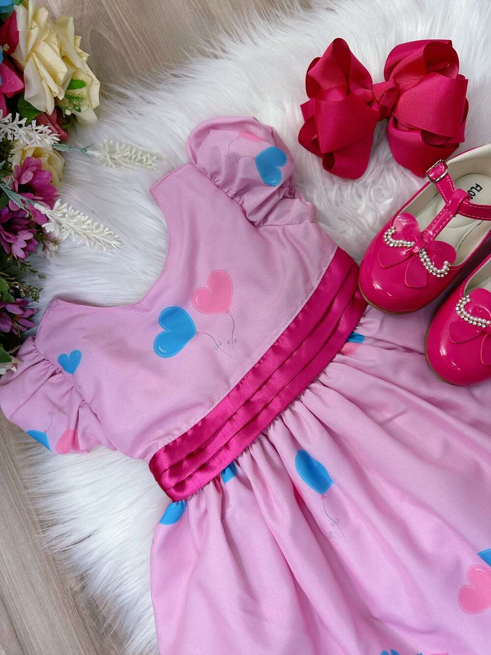 Vestido Infantil Rosa Circo Corações Laço Pink Super Luxo