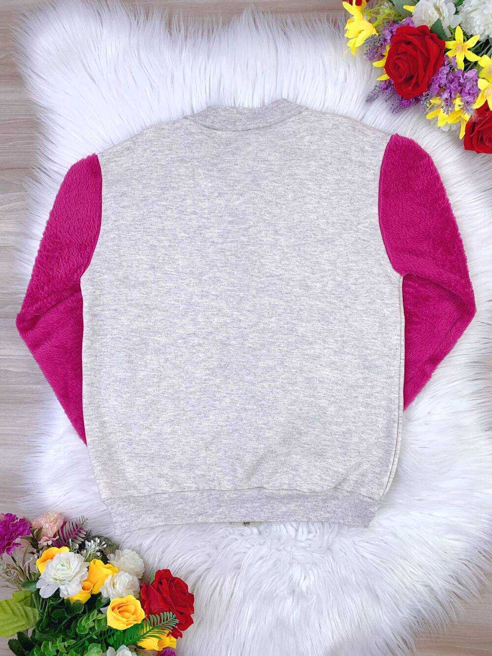 Blusa de Moletom Com Zípe Marfim Manga Pelúcia Pink