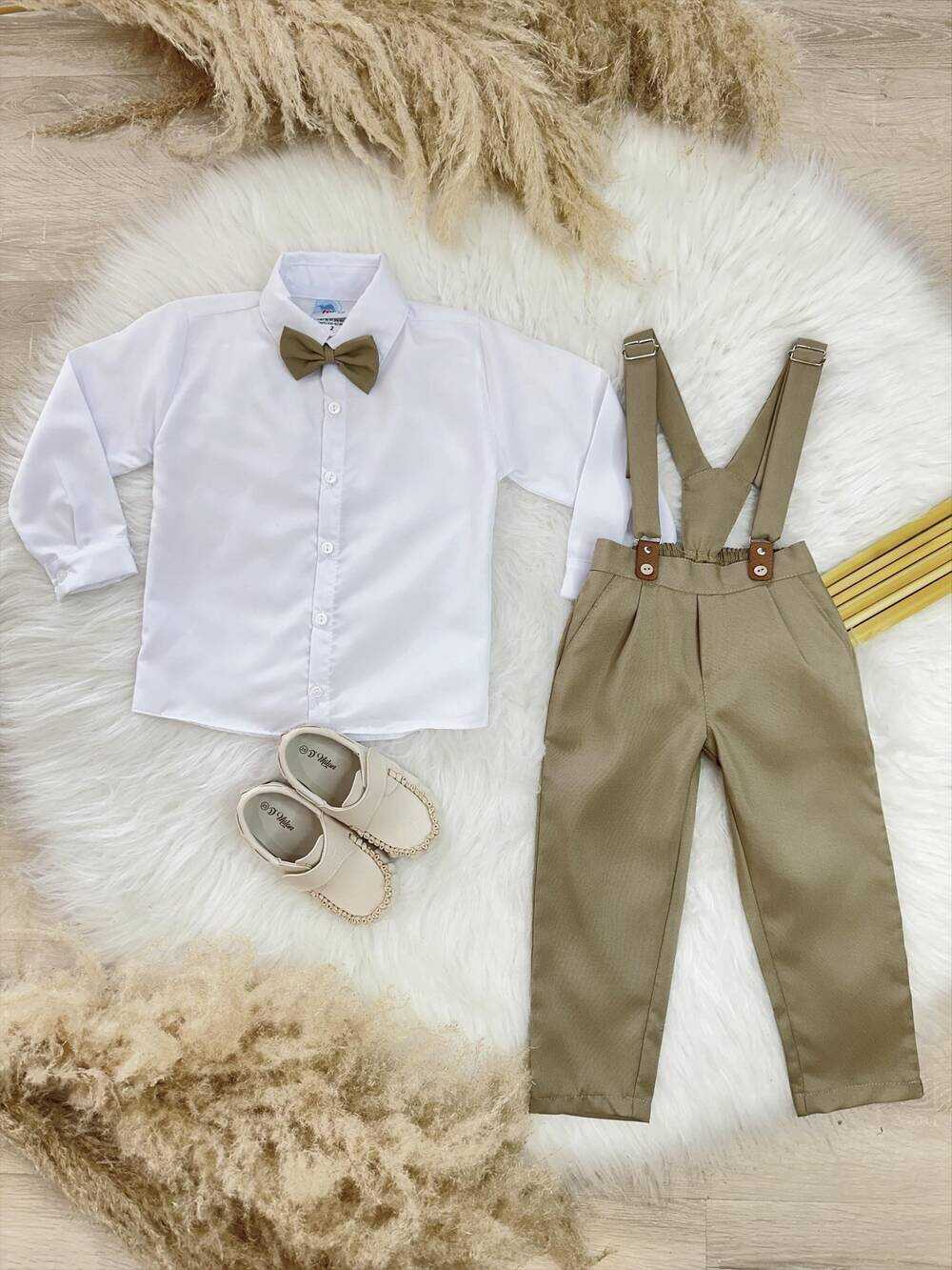 Conjunto Social Camisa Calça Gravata e Susp Cáqui
