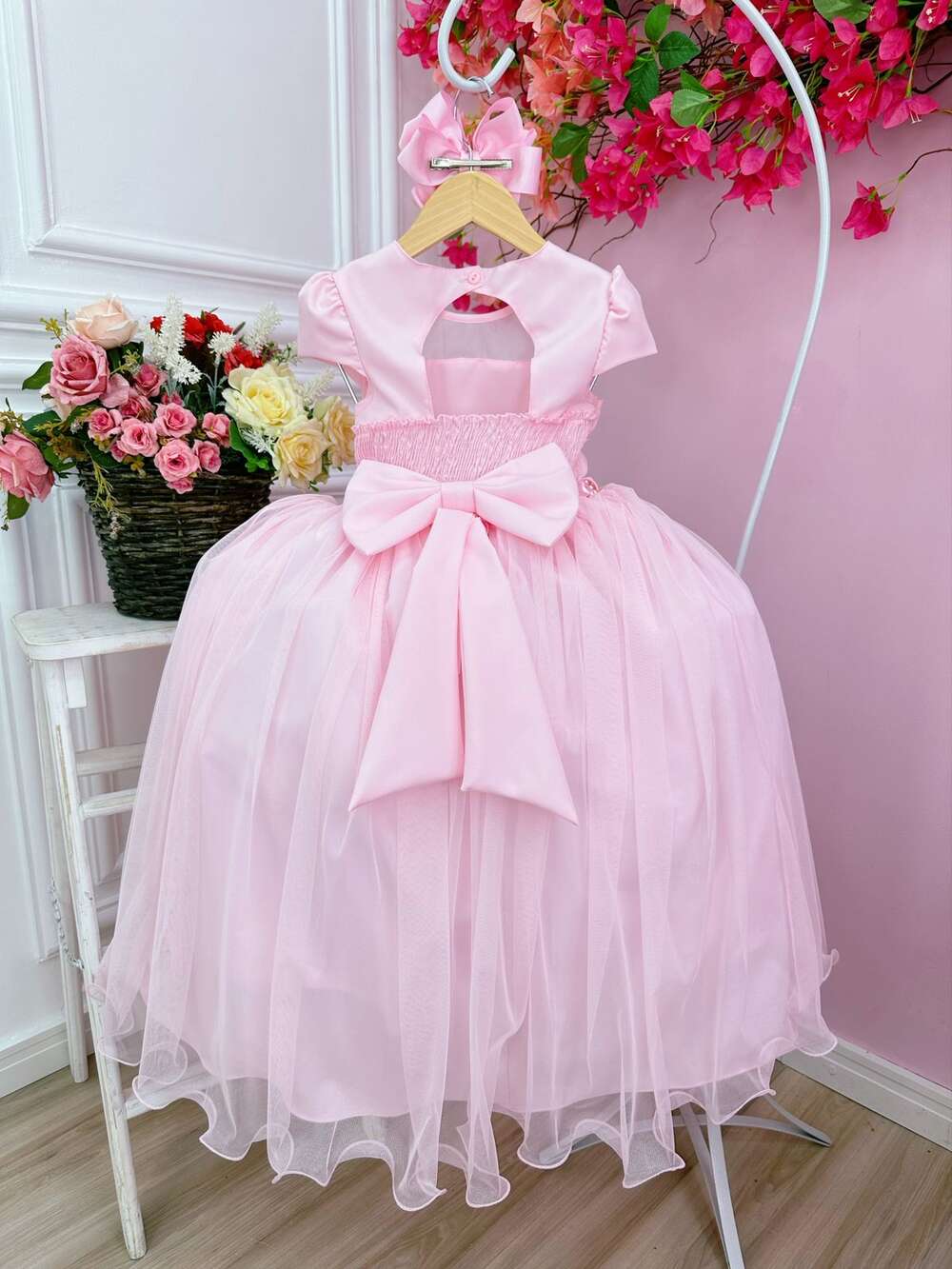 Vestido Infantil Rosa Bebê C/ Busto Nervura e Pérolas Damas