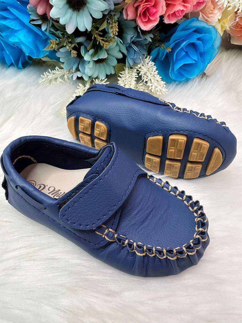 Sapatinho Mocassim Azul Marinho Com Velcro Príncipes