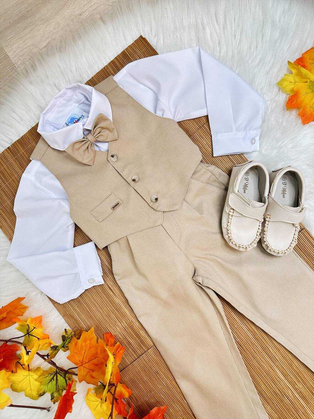 Conjunto Social Colete Calça Gravata Caqui e Camisa Branca