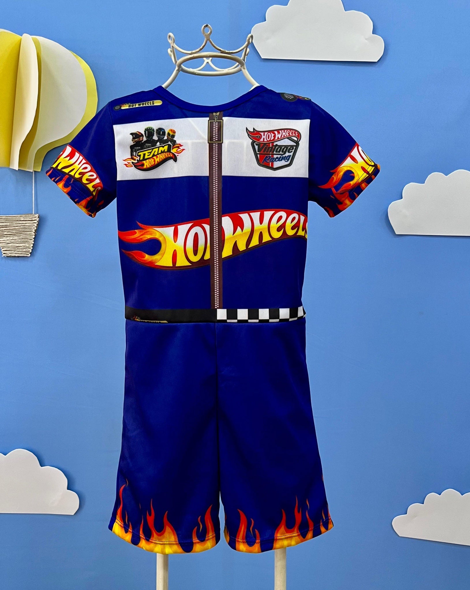 Fantasia Infantil Temática do Hot Wheels Festas