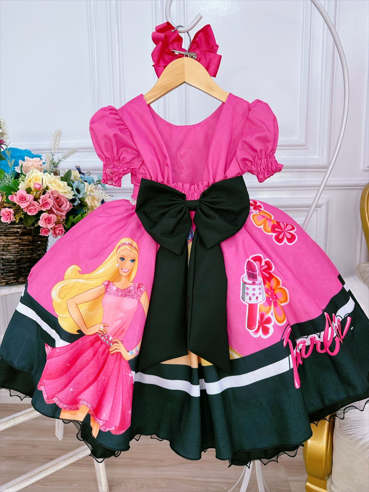 Vestido Infantil Princesa Barbie Rosa Chiclete Com Cinto