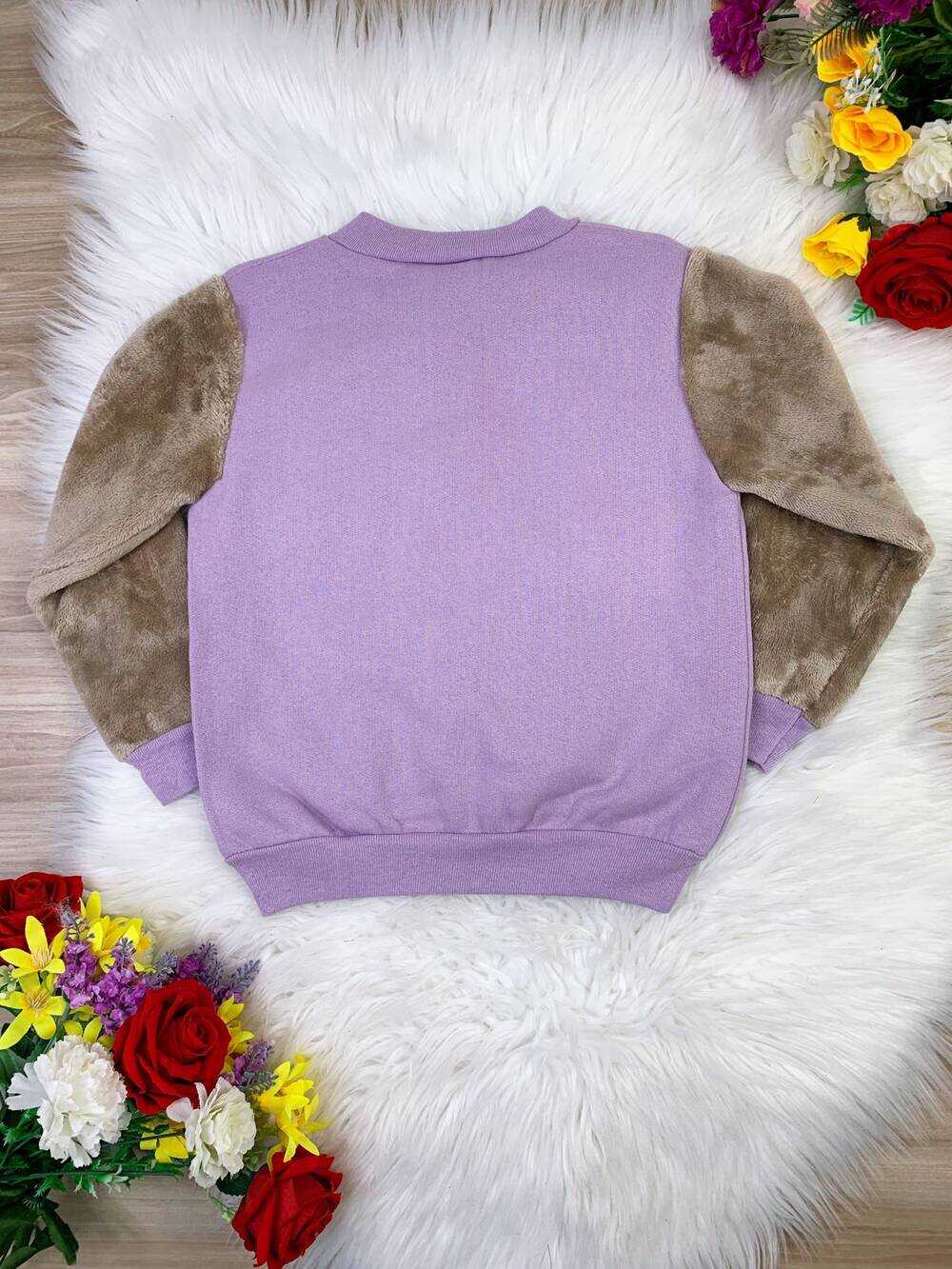 Blusa de Moletom Com Zíper Lilás Manga Pelúcia Marfim