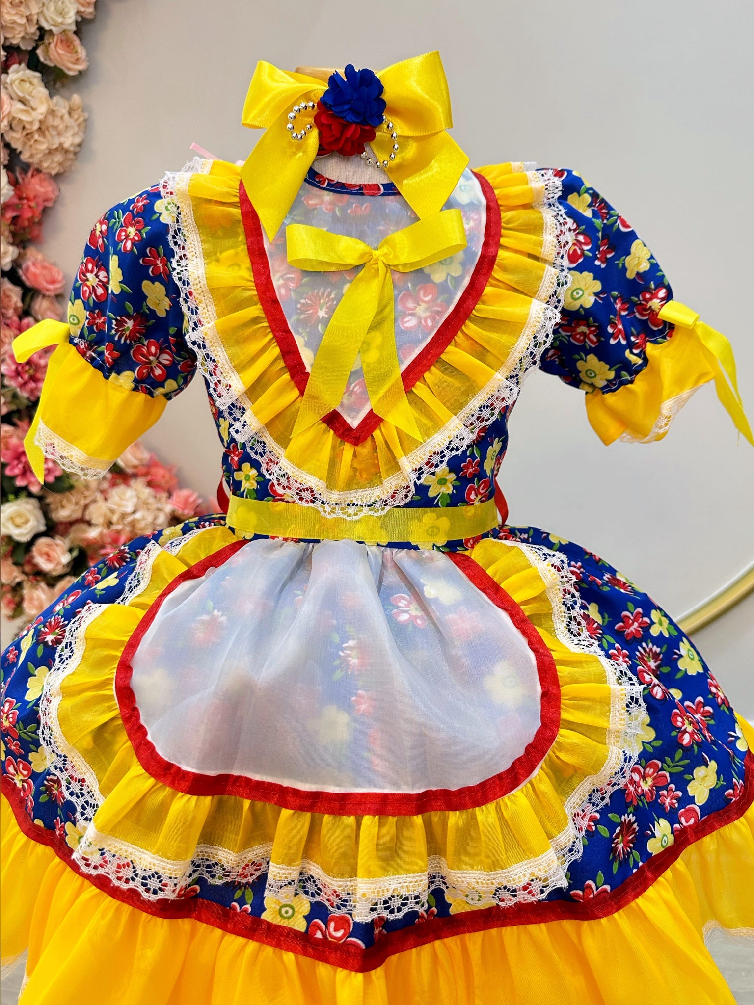 Fantasia Infantil Junino Azul Com Desenho Colorido de Flores