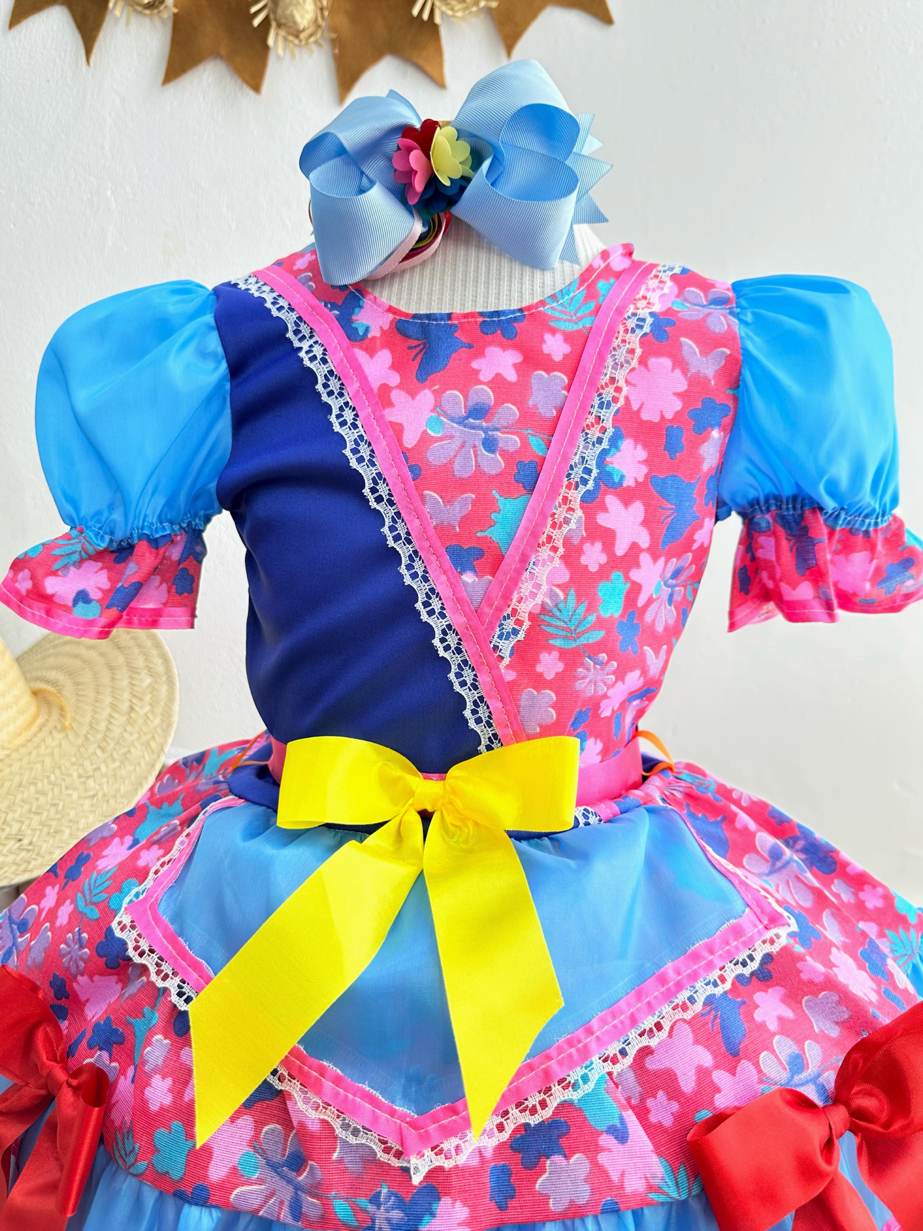 Fantasia Infantil Junino Azul e Rosa Com Flores Coloridas