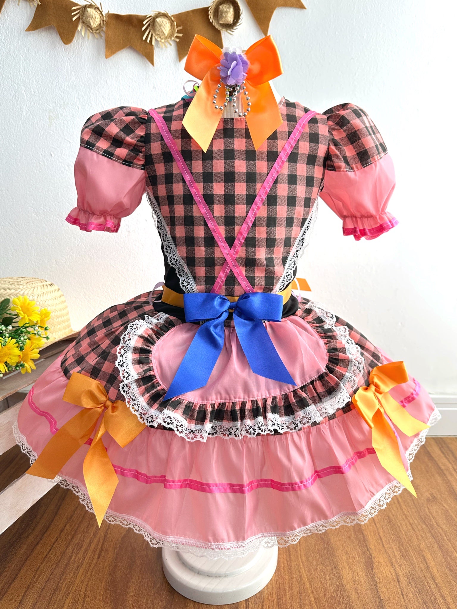 Fantasia Infantil Junino Salmão e Xadrez Preto Colorido