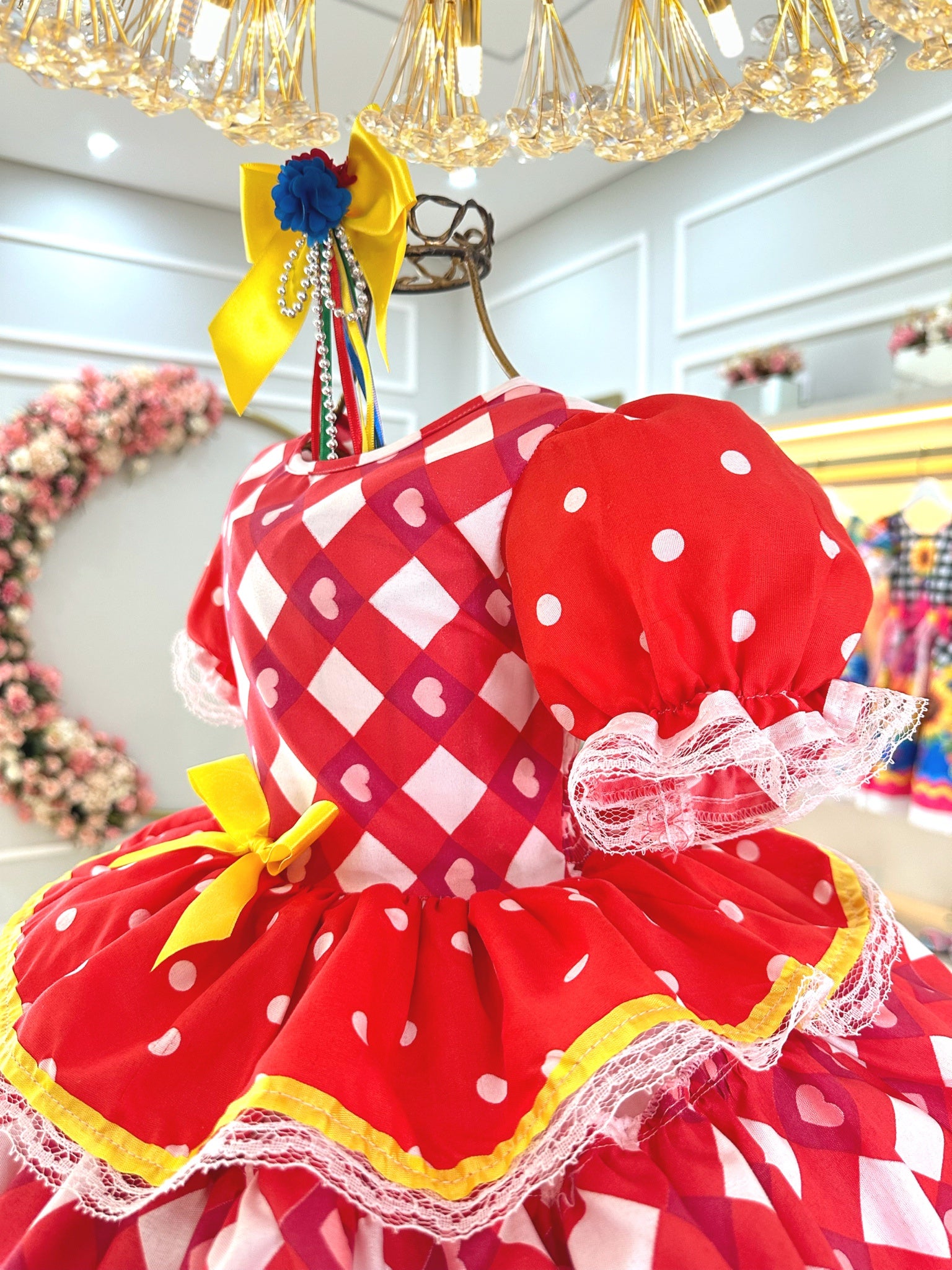 Vestido Infantil Junino Caipira Vermelho Estampas Corações