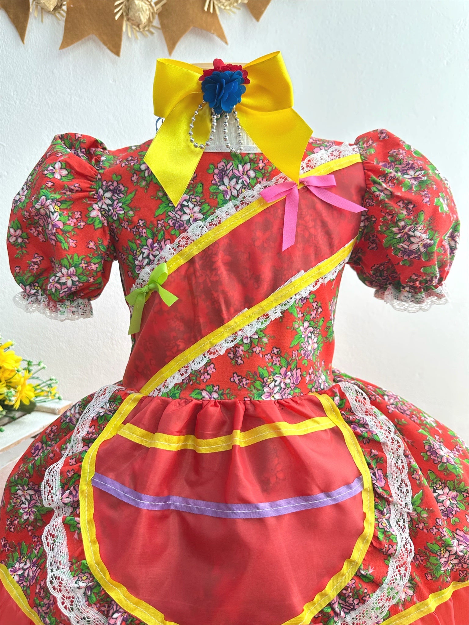 Vestido Infantil Junino Caipira Vermelho Florzinhas Coloridas