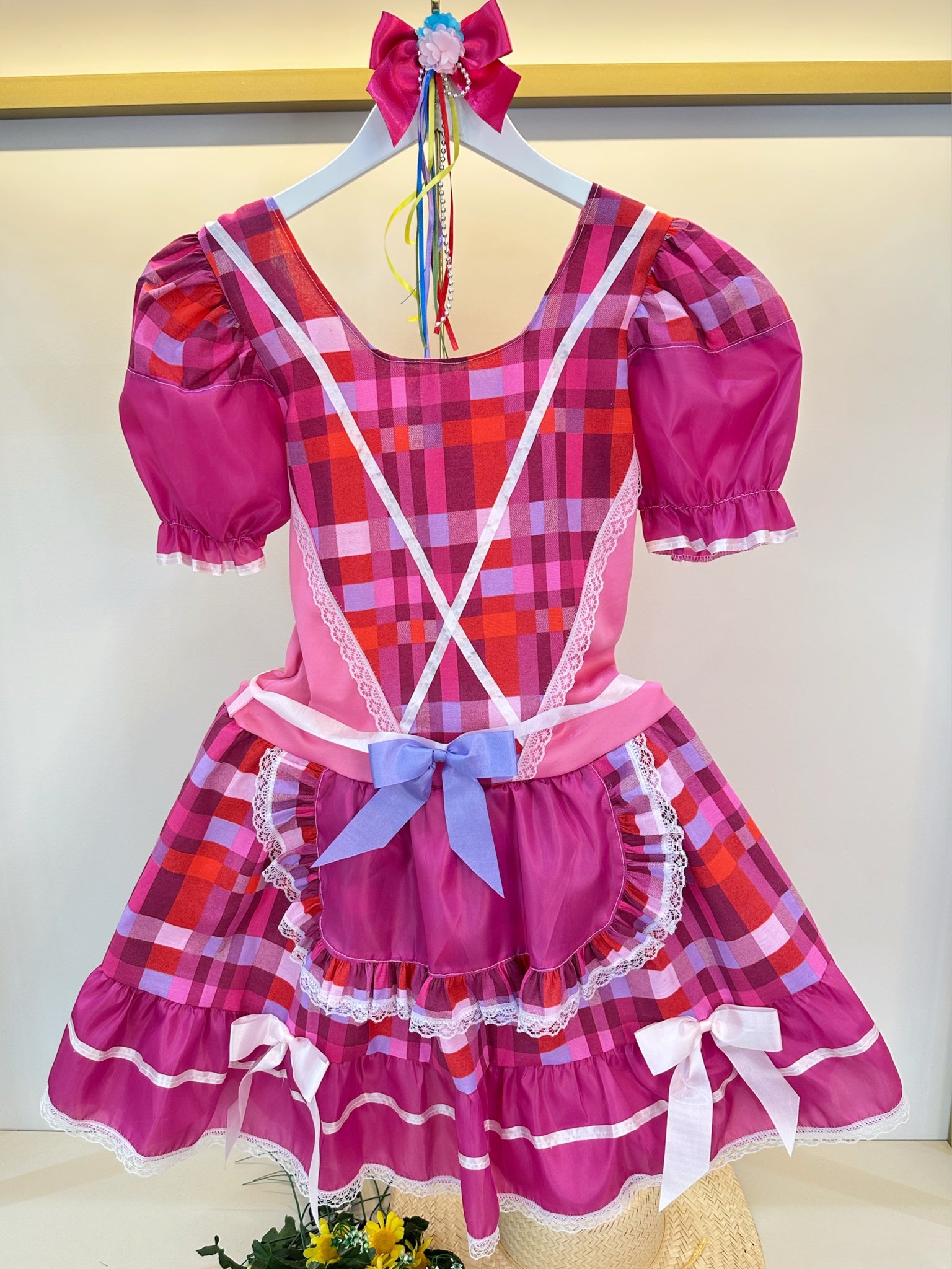 Fantasia Adulto Junino Arraiá Rosa Chiclete Xadrez Colorido