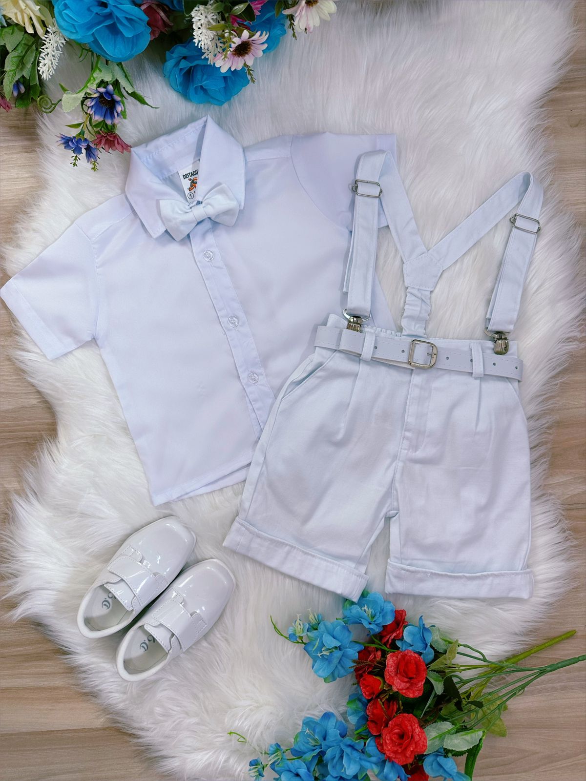 Conjunto Social Short Suspensório Gravata e Camisa Branca