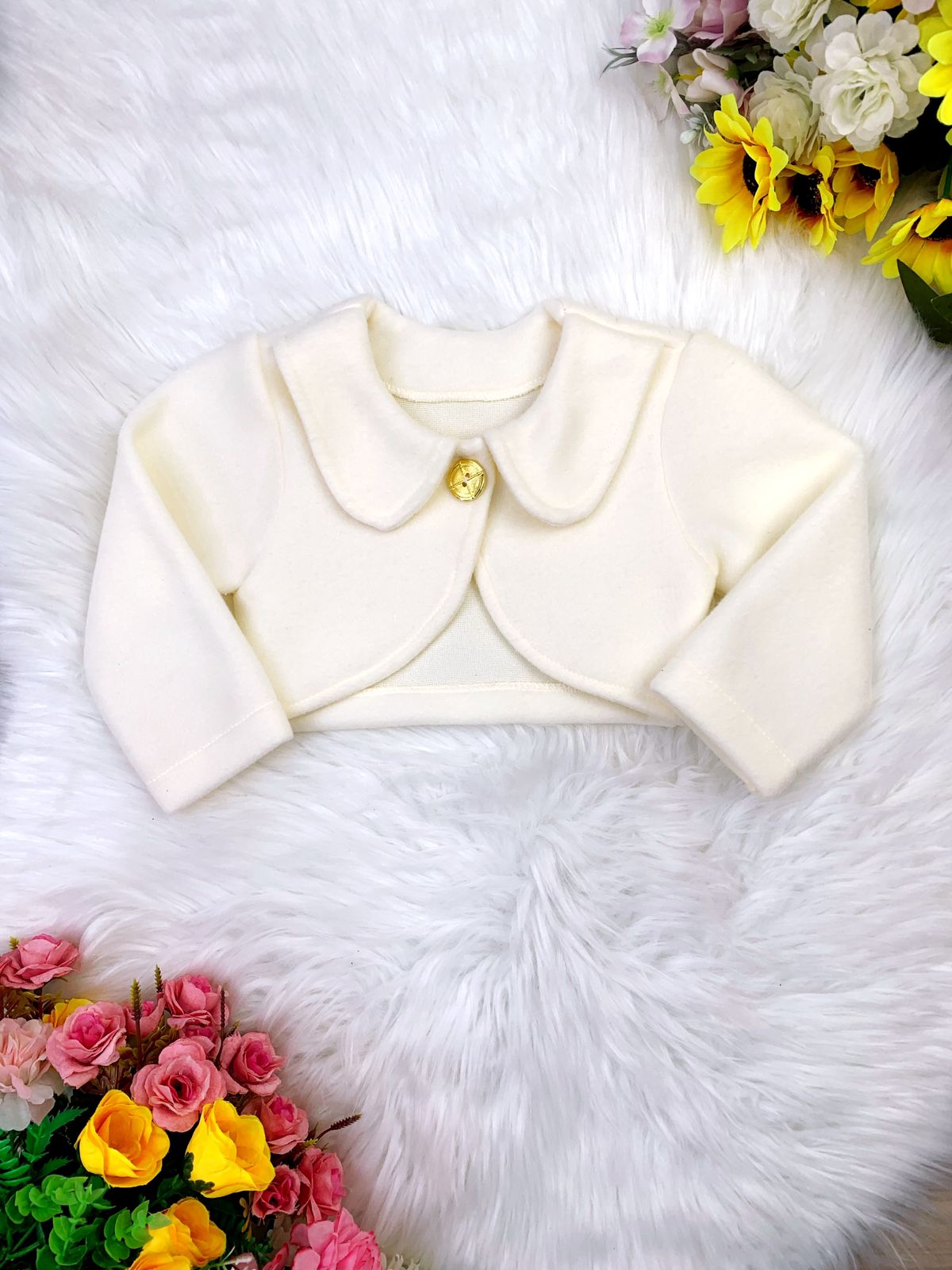 Bolero Infantil Marfim Soft Luxo Com Botão