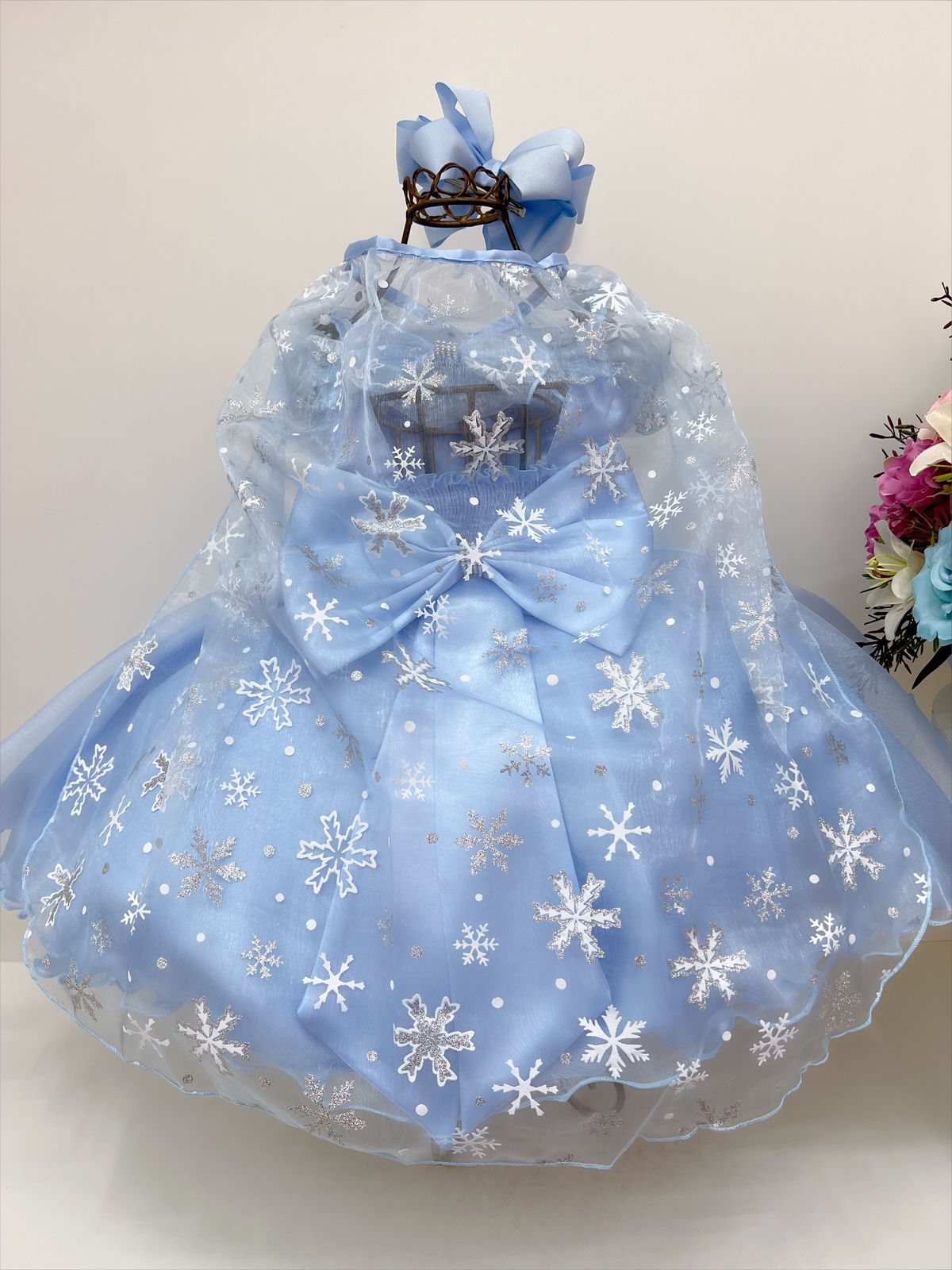 Vestido Infantil Frozen com Capa e Laço Luxo Festa Princesas