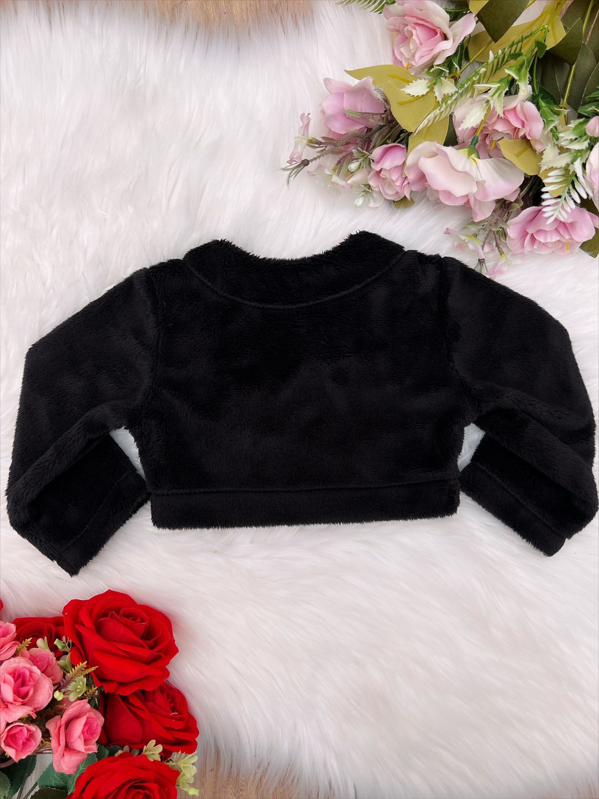 Bolero Infantil de Pelúcia Preto Plush Botão Laço Stass