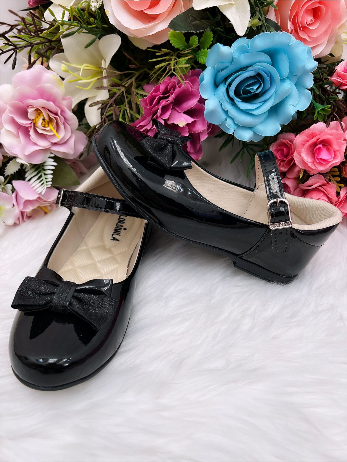 Sapatinho Preto Verniz Luxo Com Laço Glitter