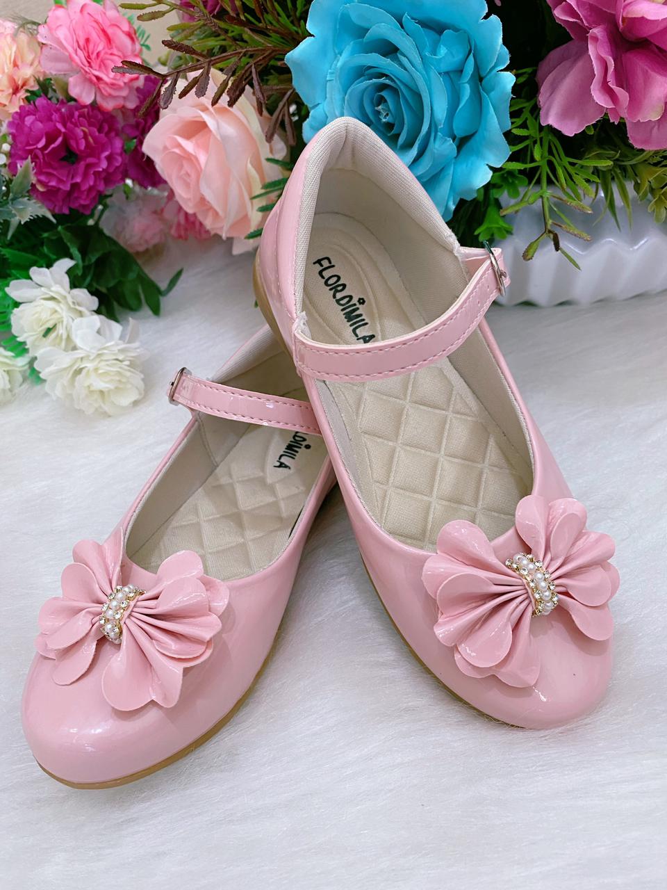 Sapatinho Rosa Verniz Flor Strass