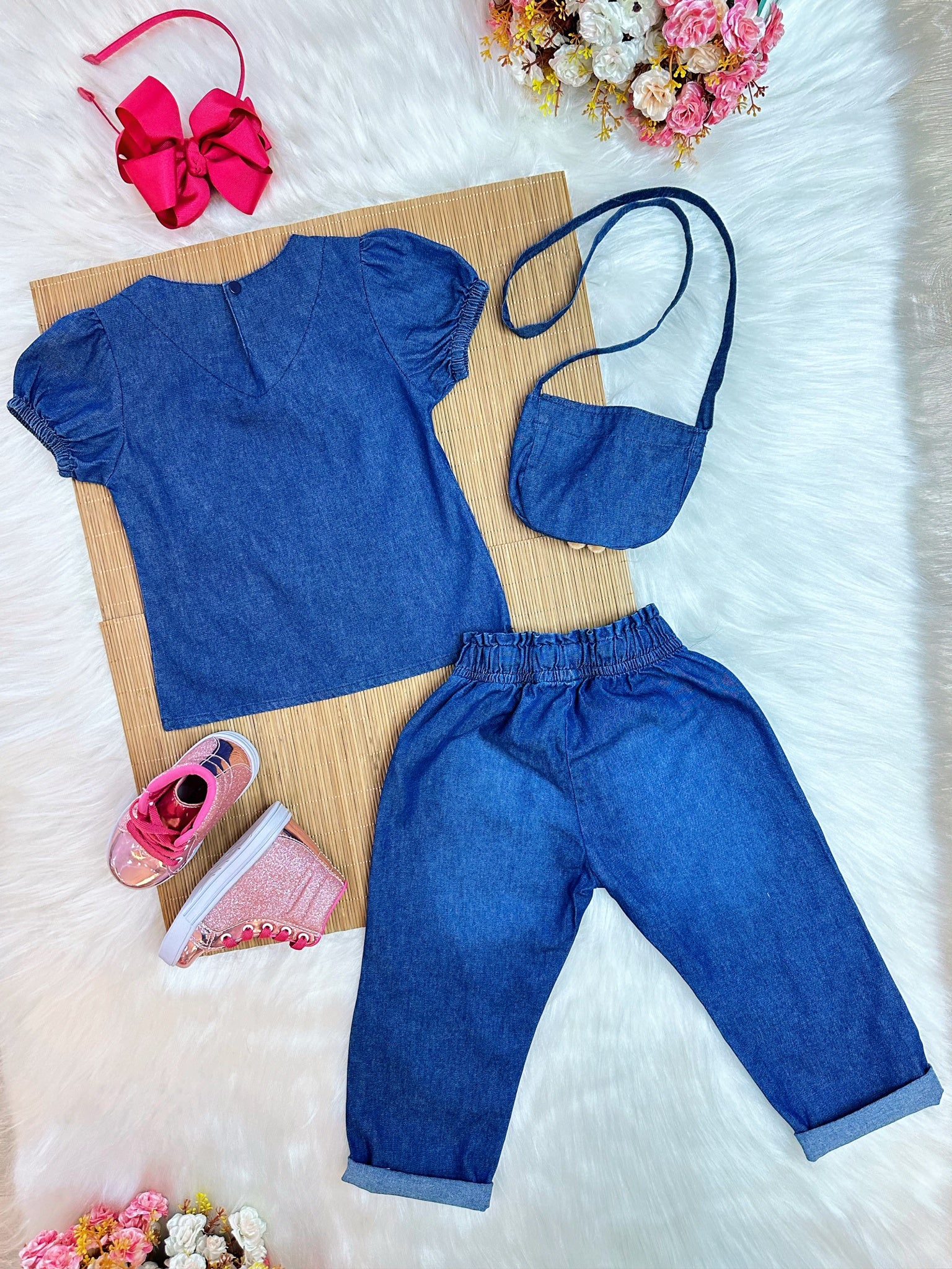 Conjunto infantil Jeans Azul C/ Blusa e Calça Bolsinha Casual