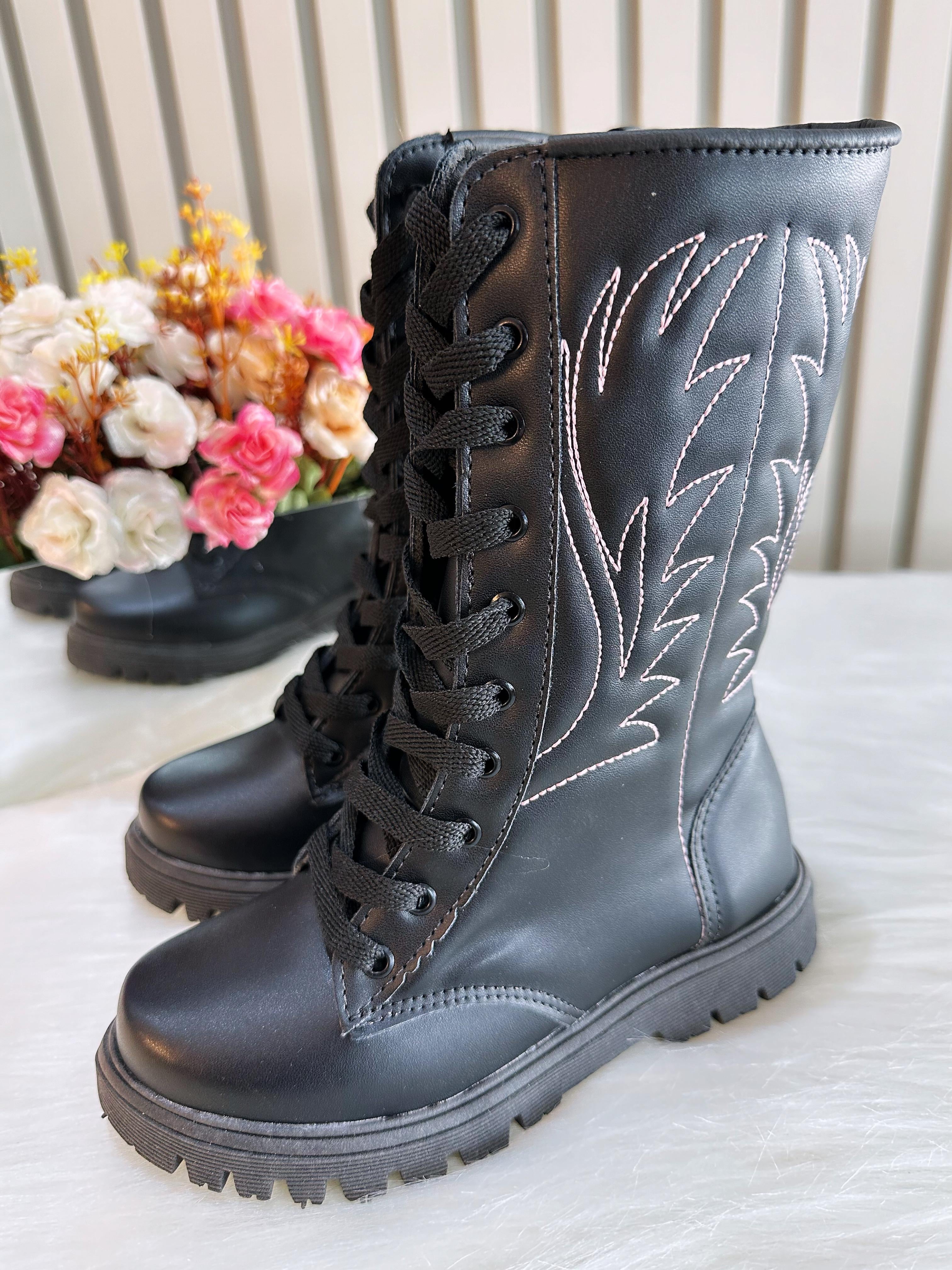 Bota Infantil Boiadeira Cano Alto Preto Cadarço e Zíper