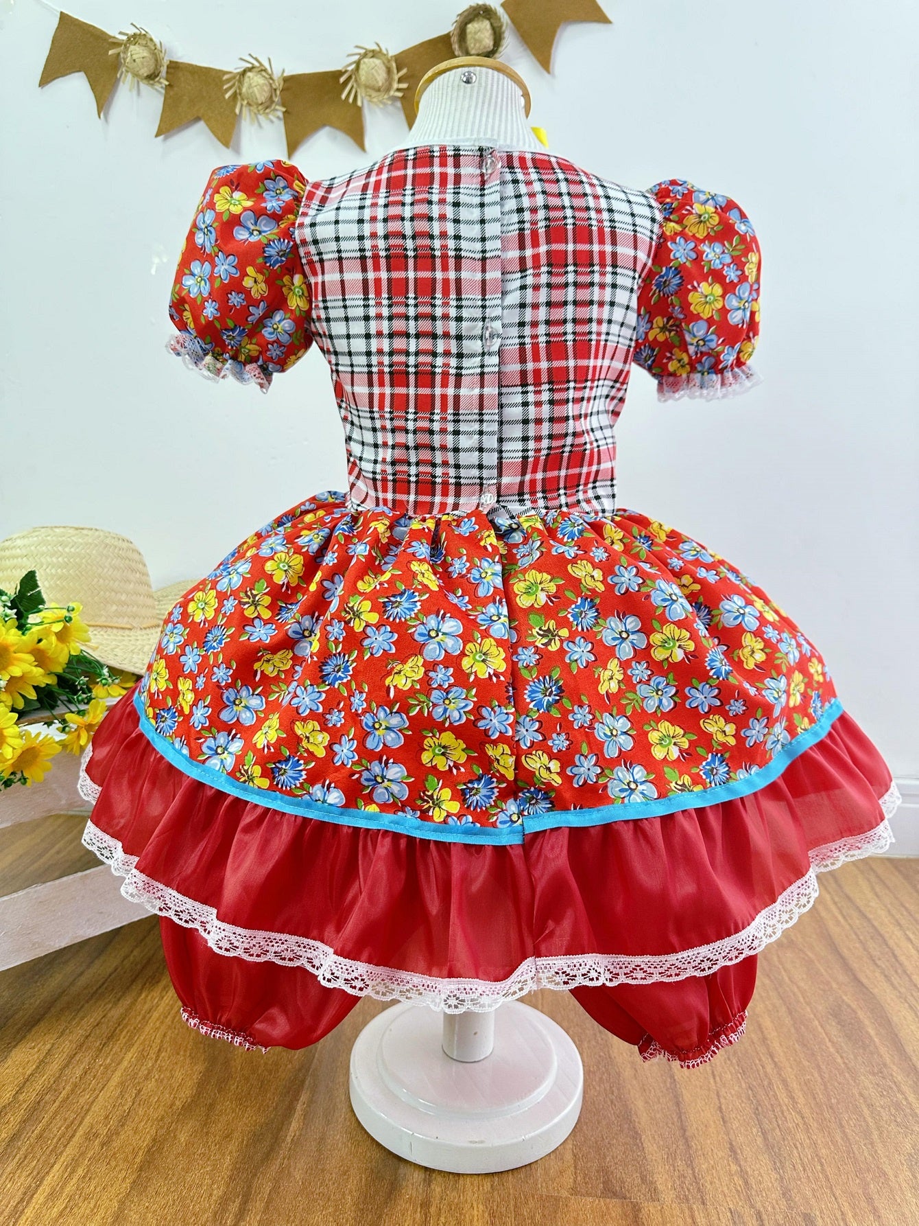 Fantasia Infantil Junino Festas Vermelho Colorido Florzinhas