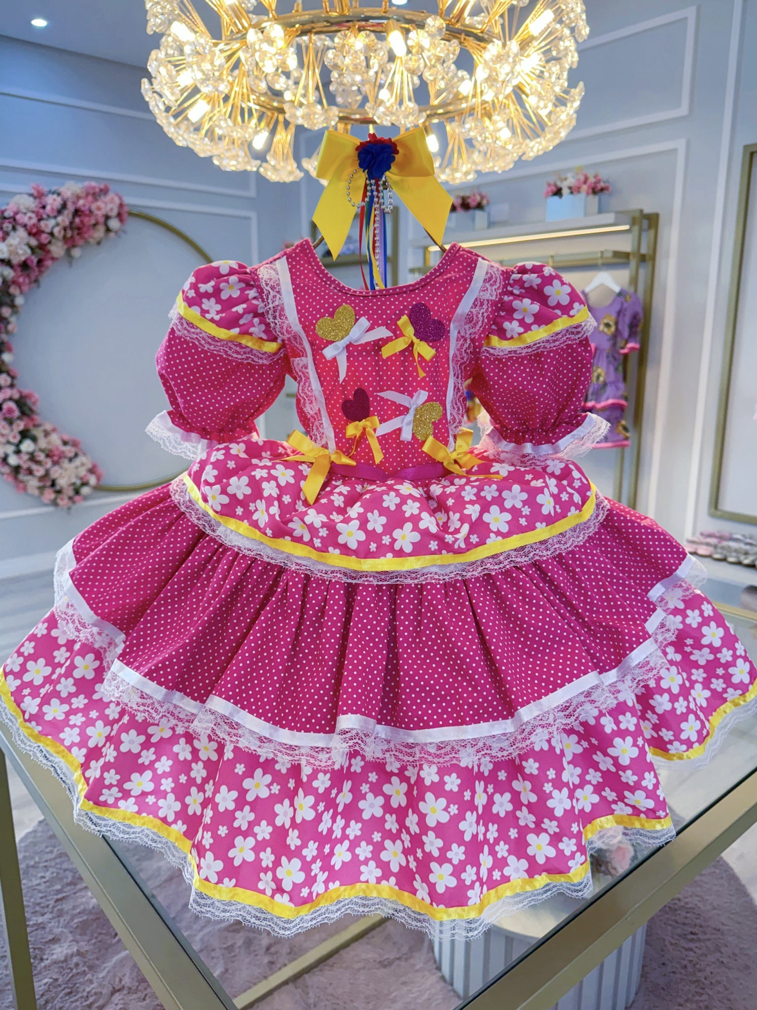 Fantasia Junino Arraiá Festa Rosa Com Desenhos Florzinhas