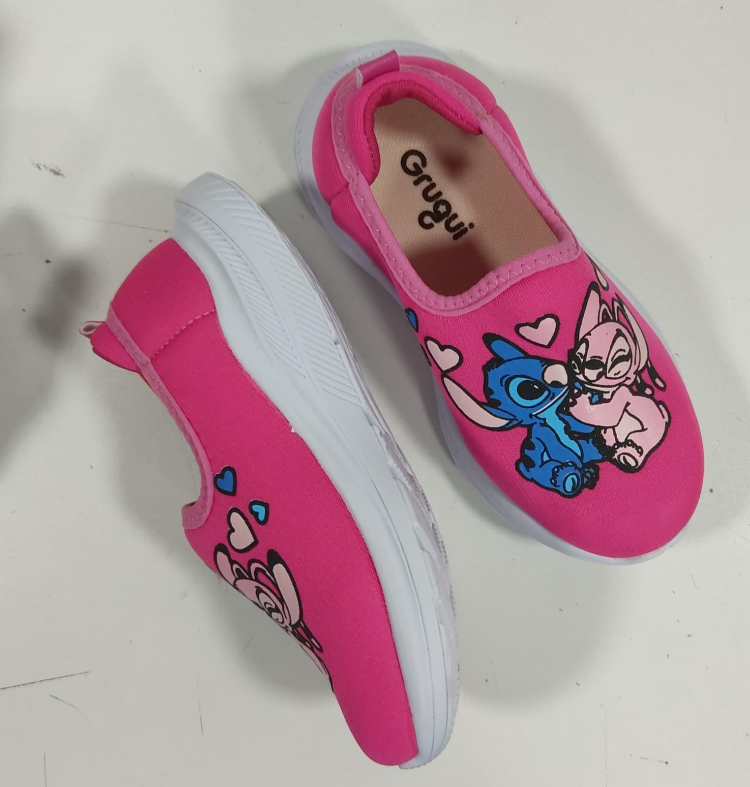 Tênis de menina