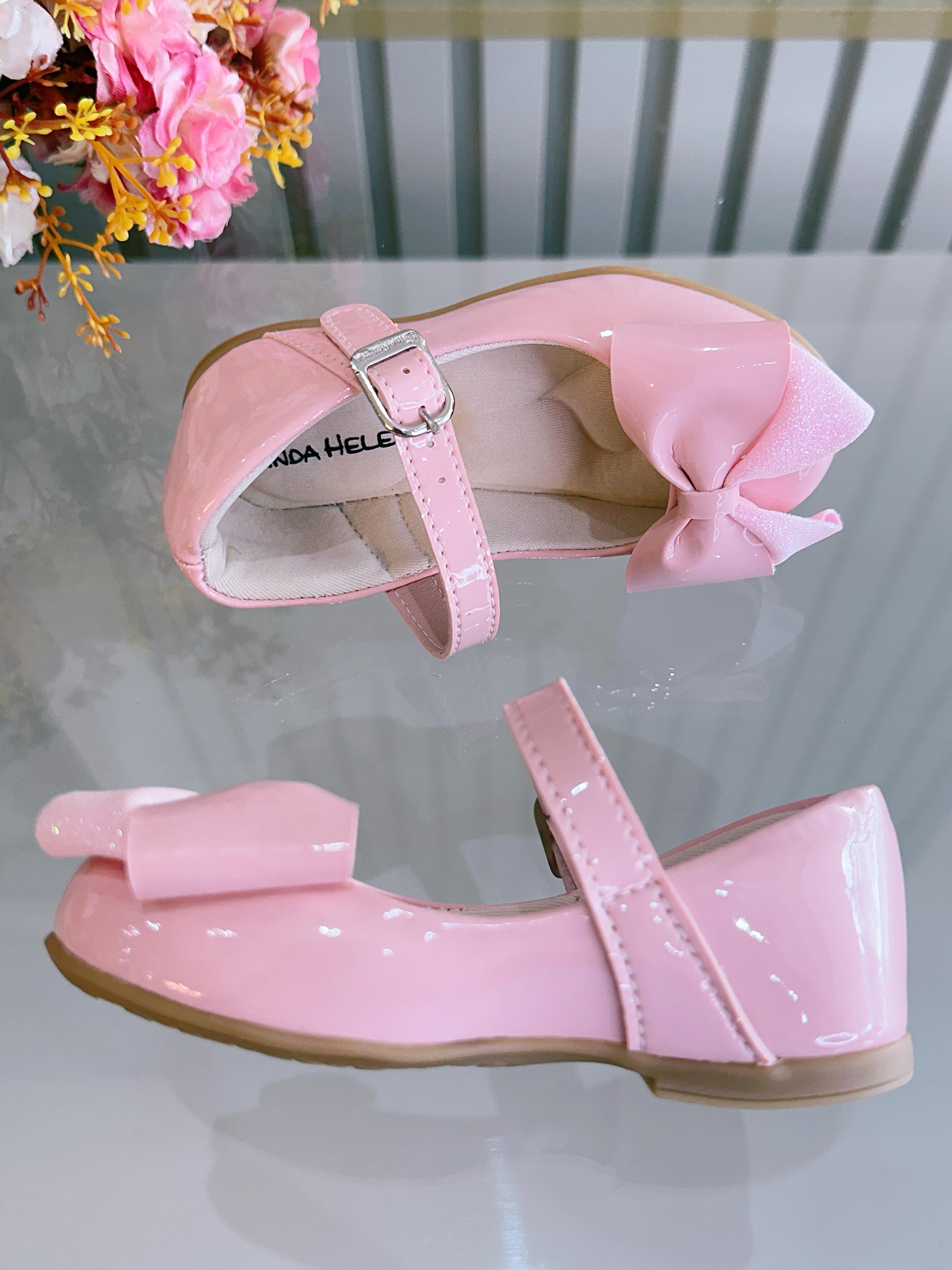 Sapatinho Rosa Verniz Com Aplique de Lacinho Luxo