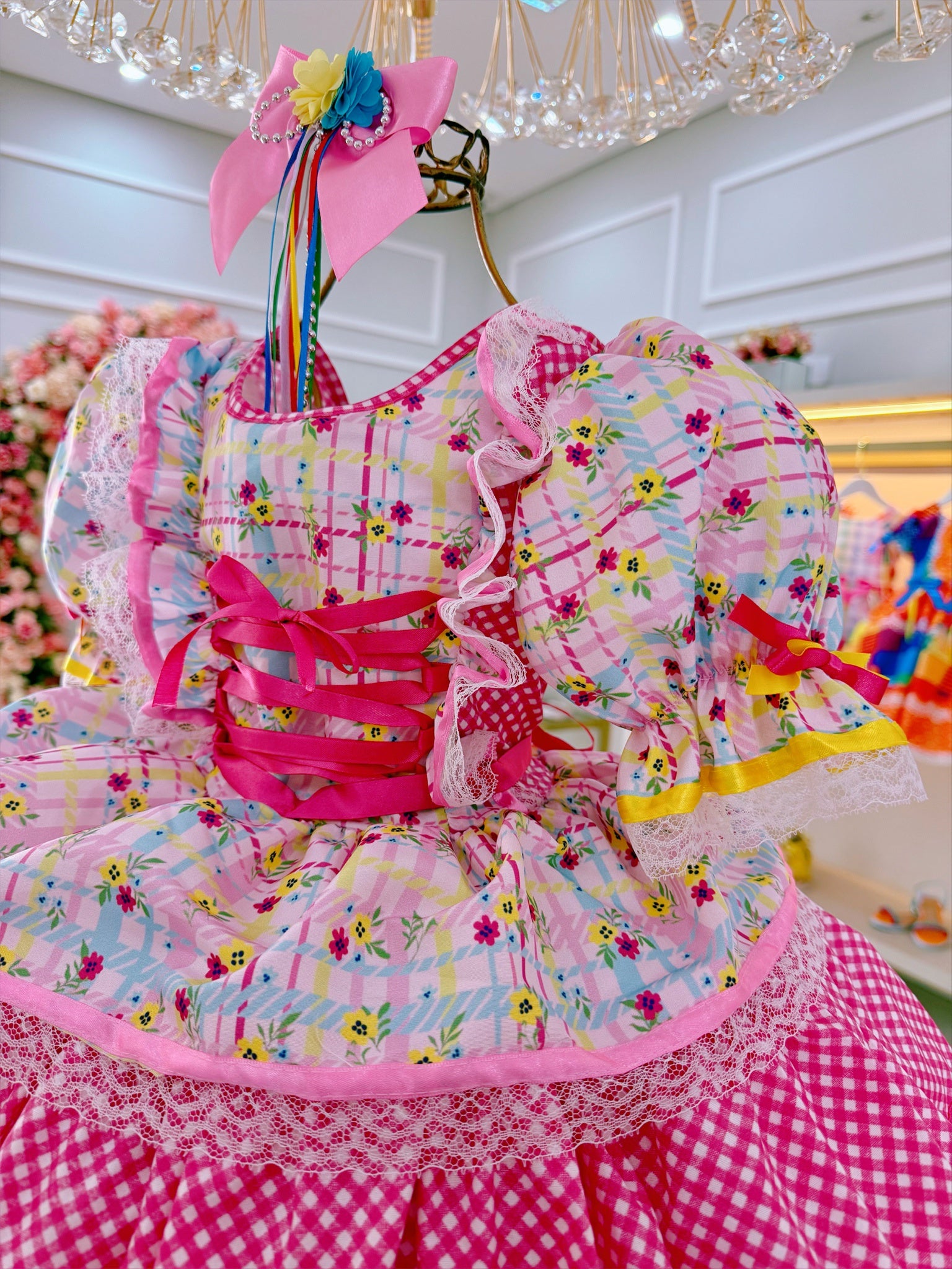 Vestido Junino Arraiá Rosa Colorido Saia C/ Babados Luxo
