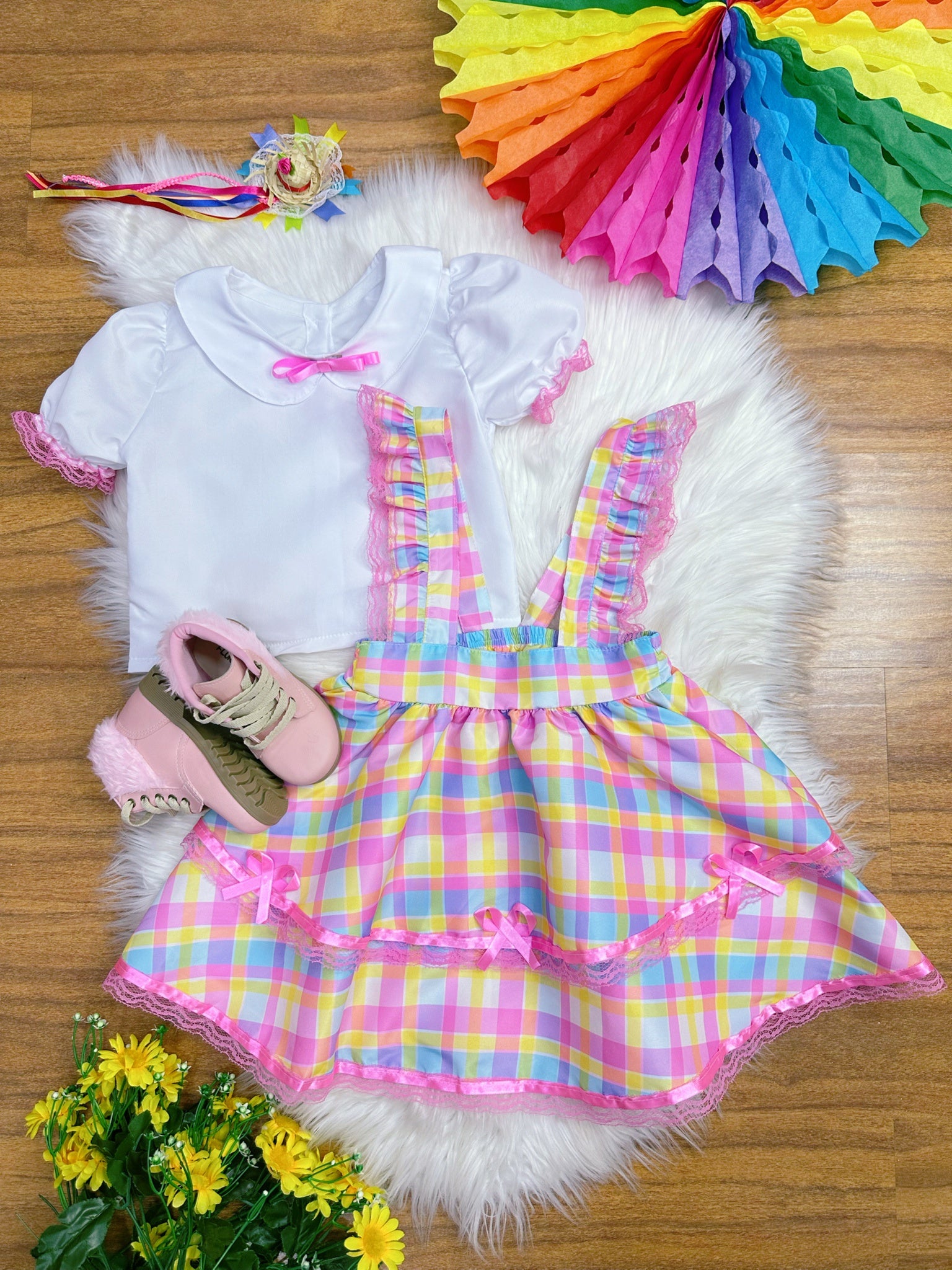 Conjunto Infantil Junino Camisa e Salopete Xadrez Rosa Estampado