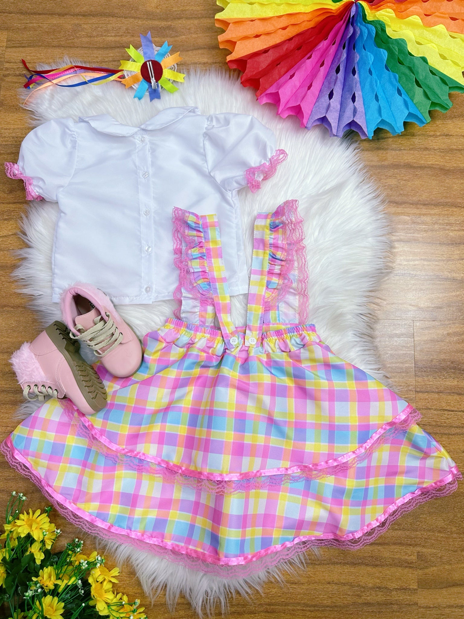 Conjunto Infantil Junino Camisa e Salopete Xadrez Rosa Estampado