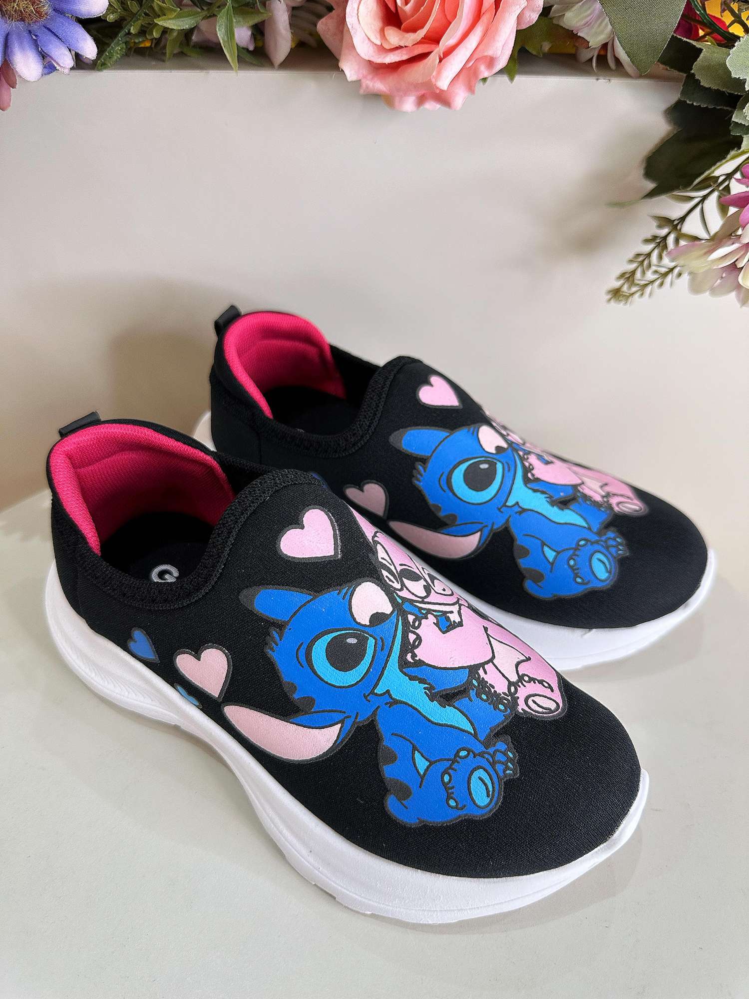 Tênis Calce Fácil Meninas Temático Lilo Stitch e Angel Preto