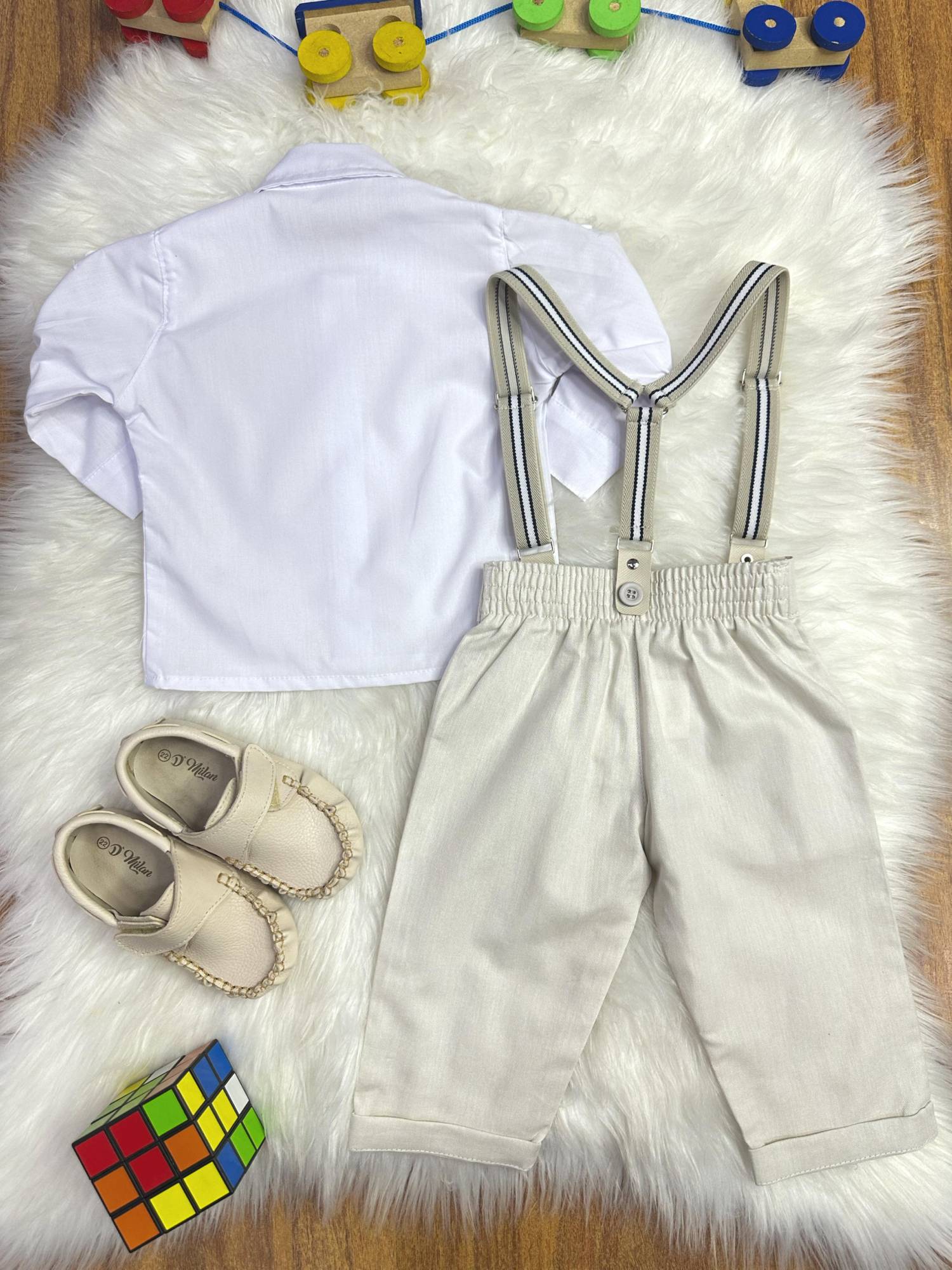 Conjunto Social Bebê Calça Susp.Bege e Camisa Branca