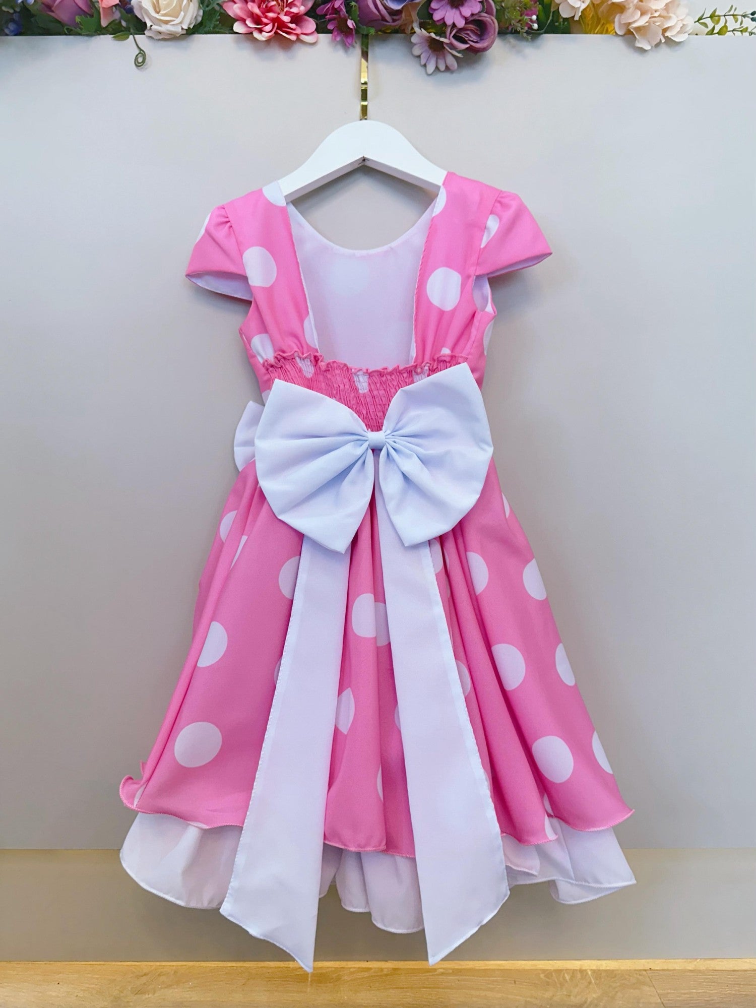 Vestido Infantil Minnie Rosa Com Bolinhas Brancas Festas