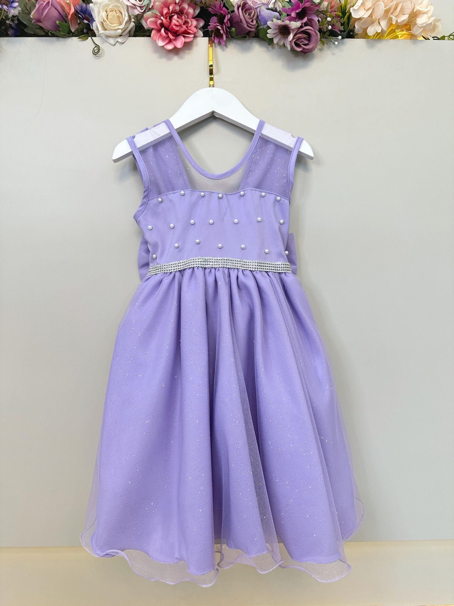 Vestido Infantil Lilás com Pérolas Saia C/ Glitter Daminhas