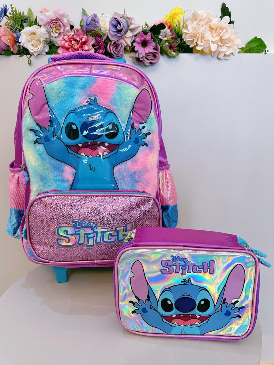 Kit Infantil Mochila rodinhas + Estojo do Lilo Stitch e Angel Roxo