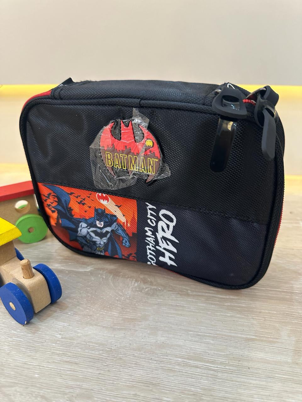 Lancheira Infantil do Batman Preta e Vermelha