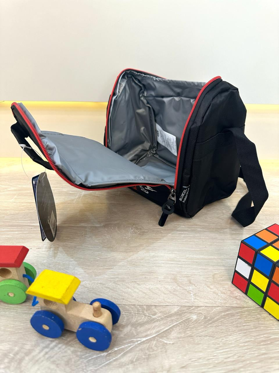 Lancheira Infantil do Batman Preta e Vermelha