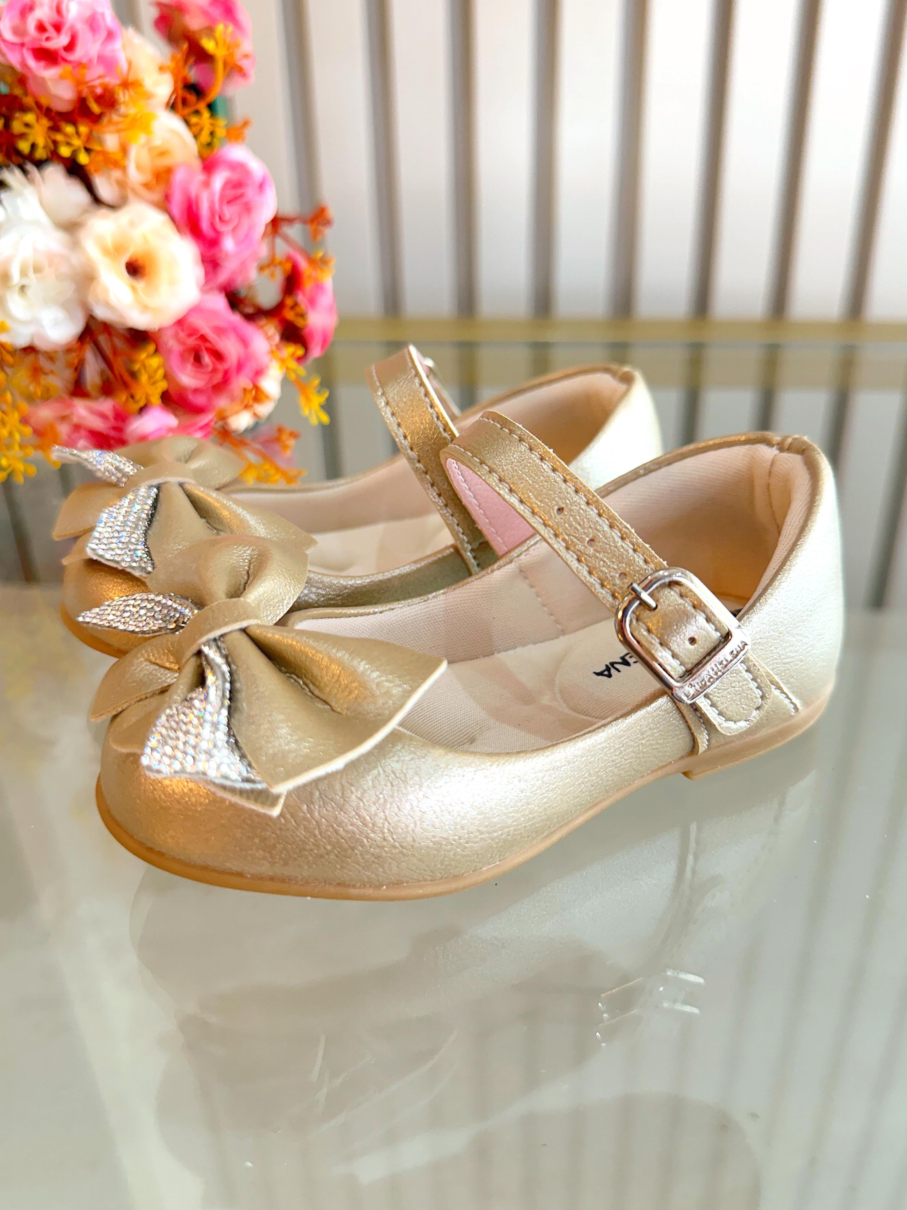 Sapatinho Dourado Fosco Aplique de Lacinho Com Strass Luxo
