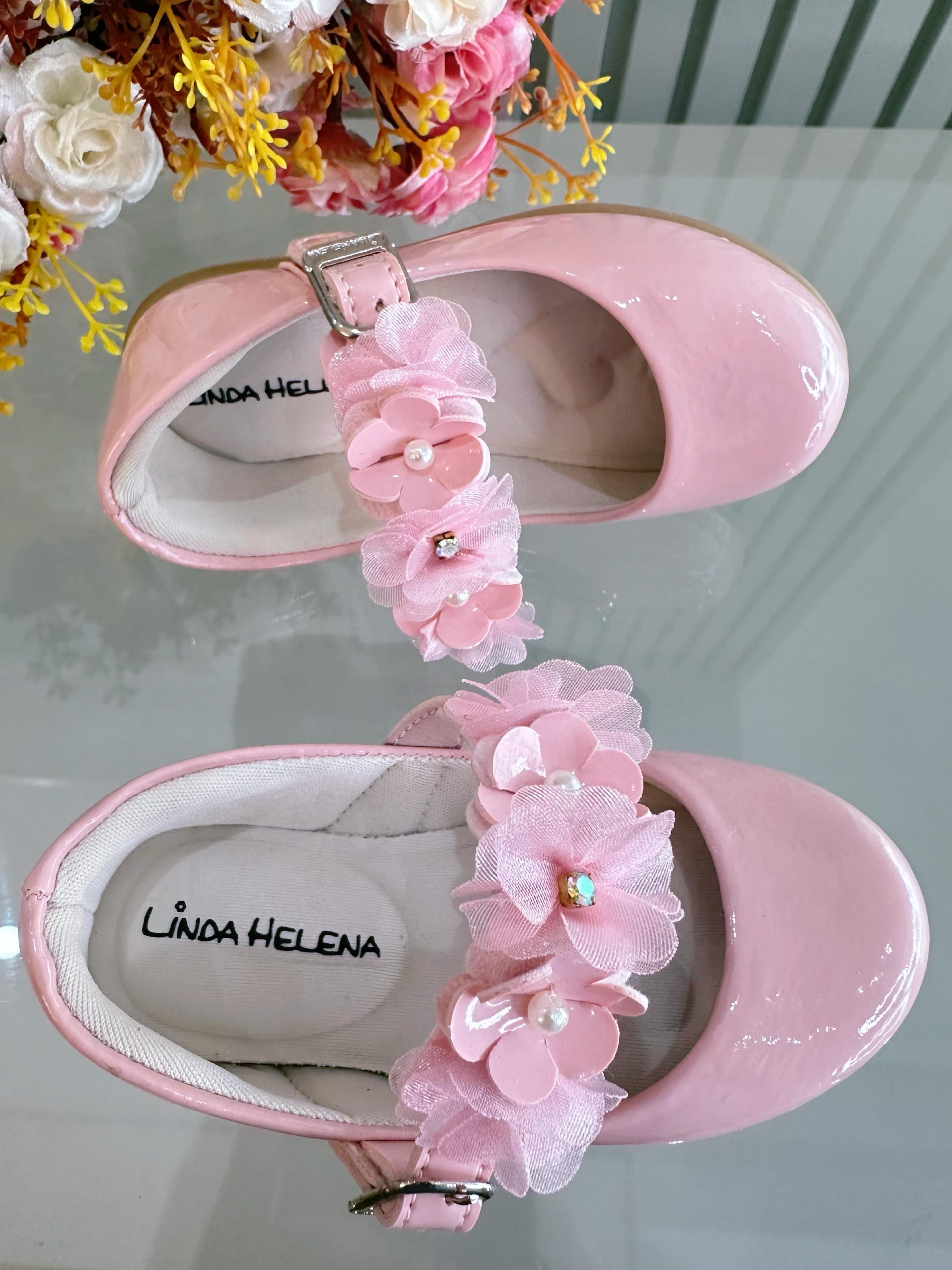 Sapatinho Infantil Rosa Verniz Com Aplique de Flores Luxo