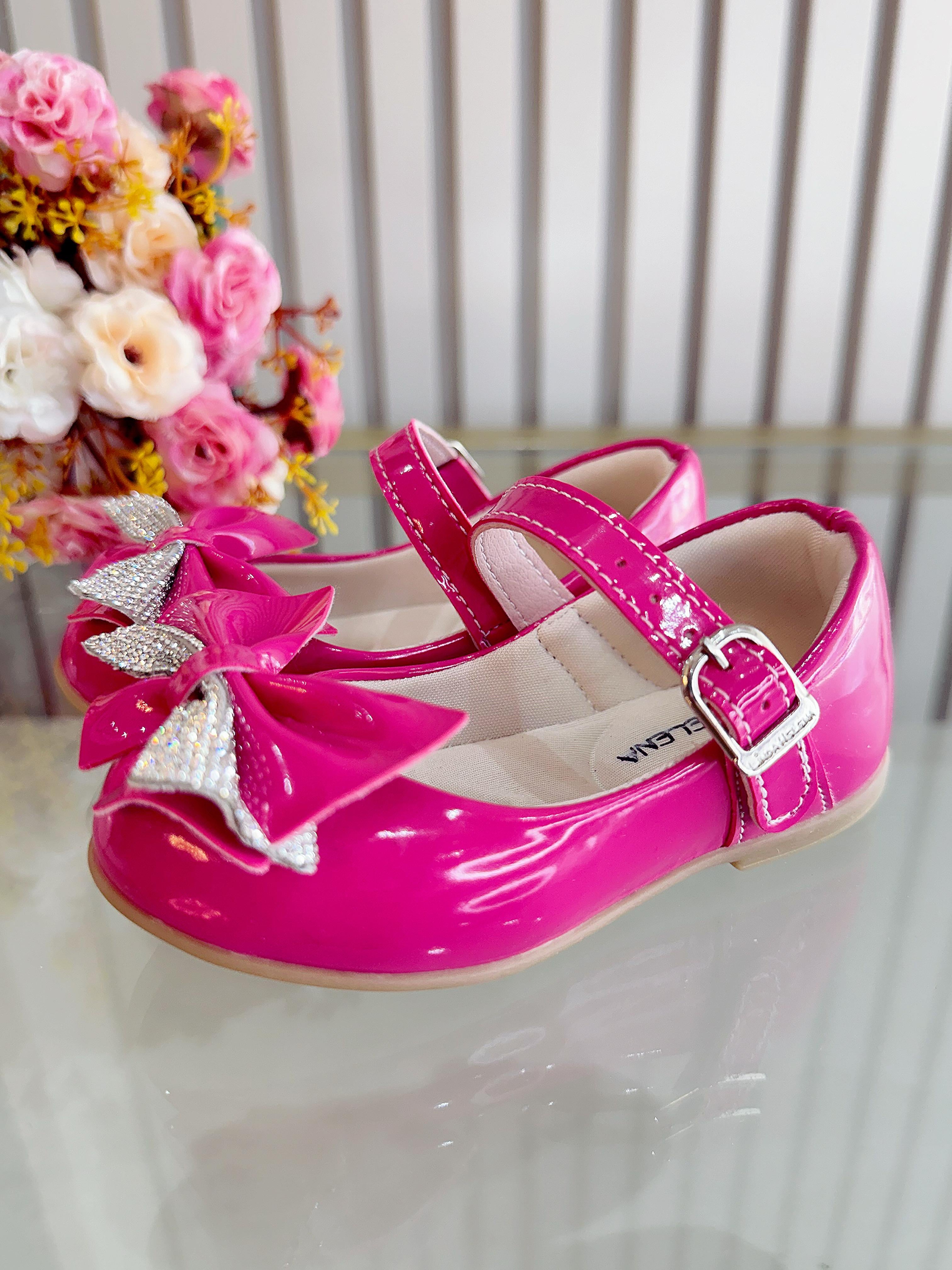 Sapatinho Pink Verniz Luxo Com Aplique de Lacinho