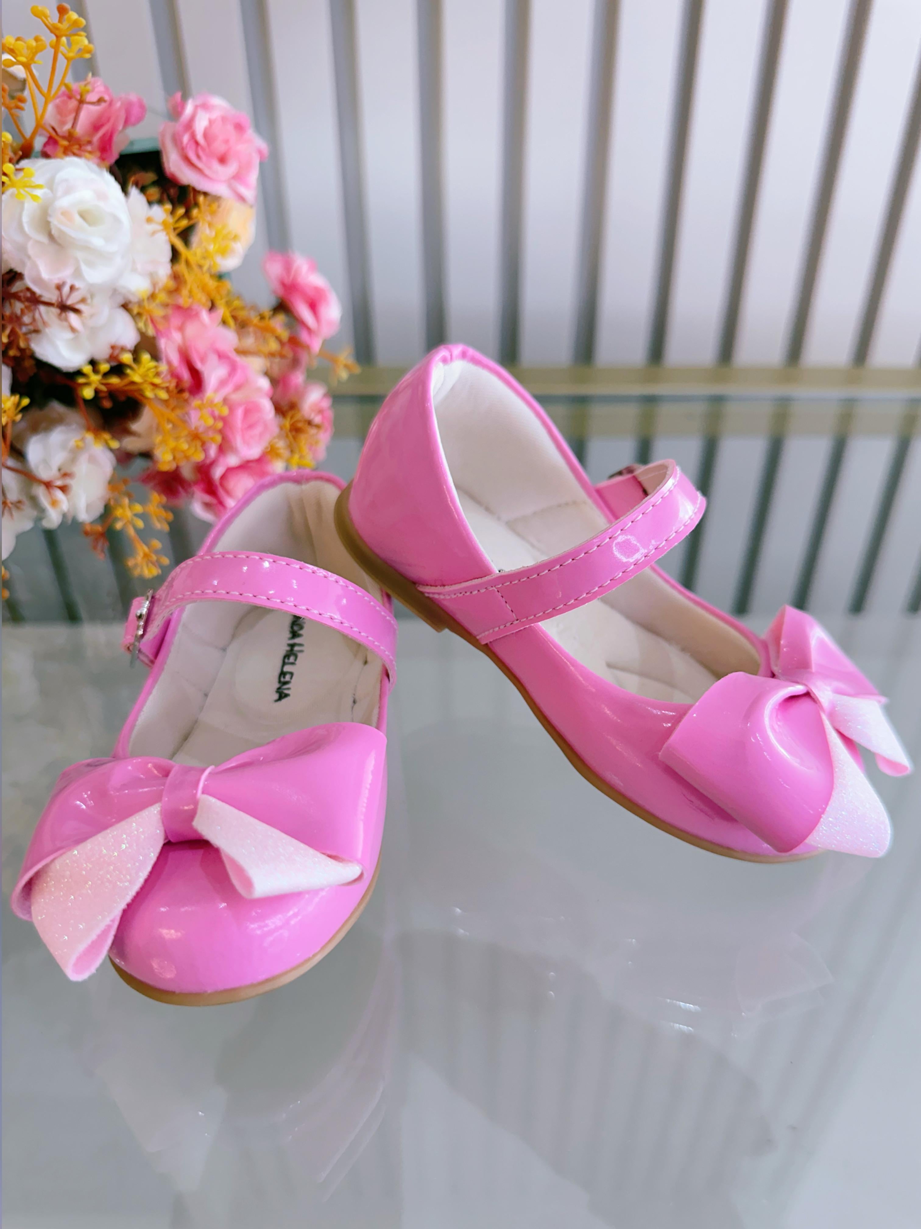 Sapatinho Rosa Chiclete Verniz Com Aplique de Lacinho Luxo