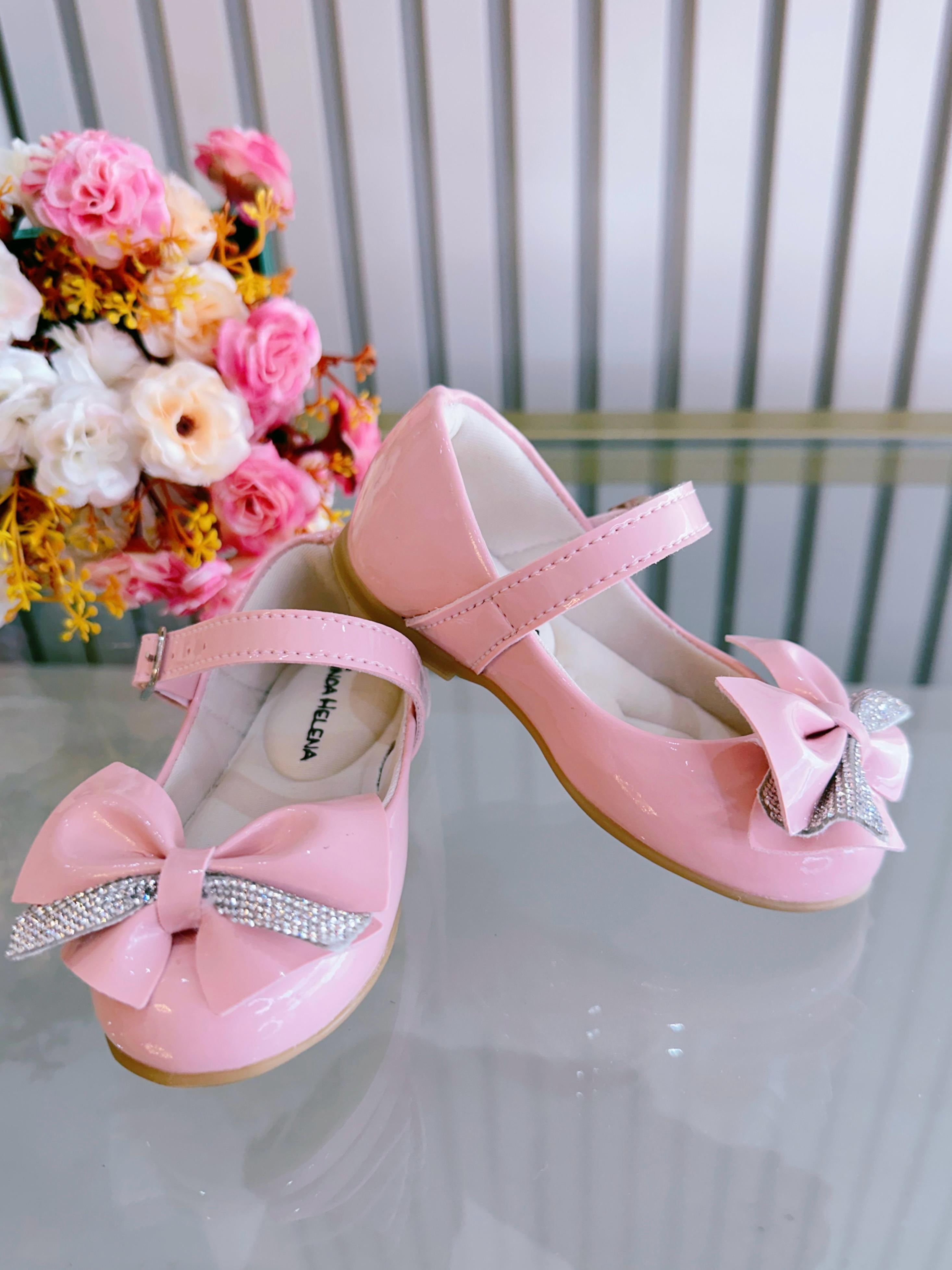 Sapatinho Rosa Verniz Aplique de Lacinho Com Strass Luxo