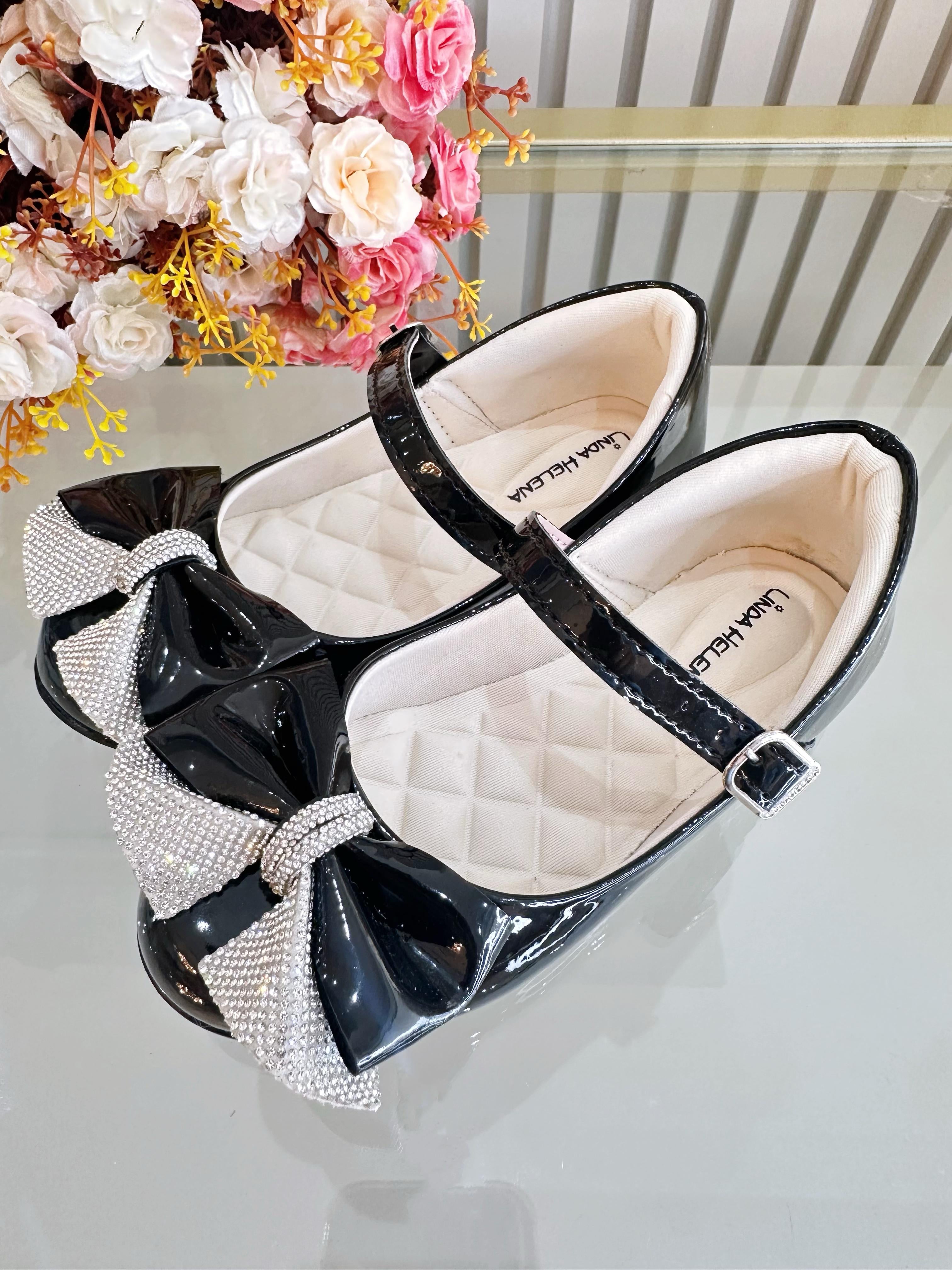 Sapatinho Infantil Preto Verniz Aplique de Lacinho Com Strass