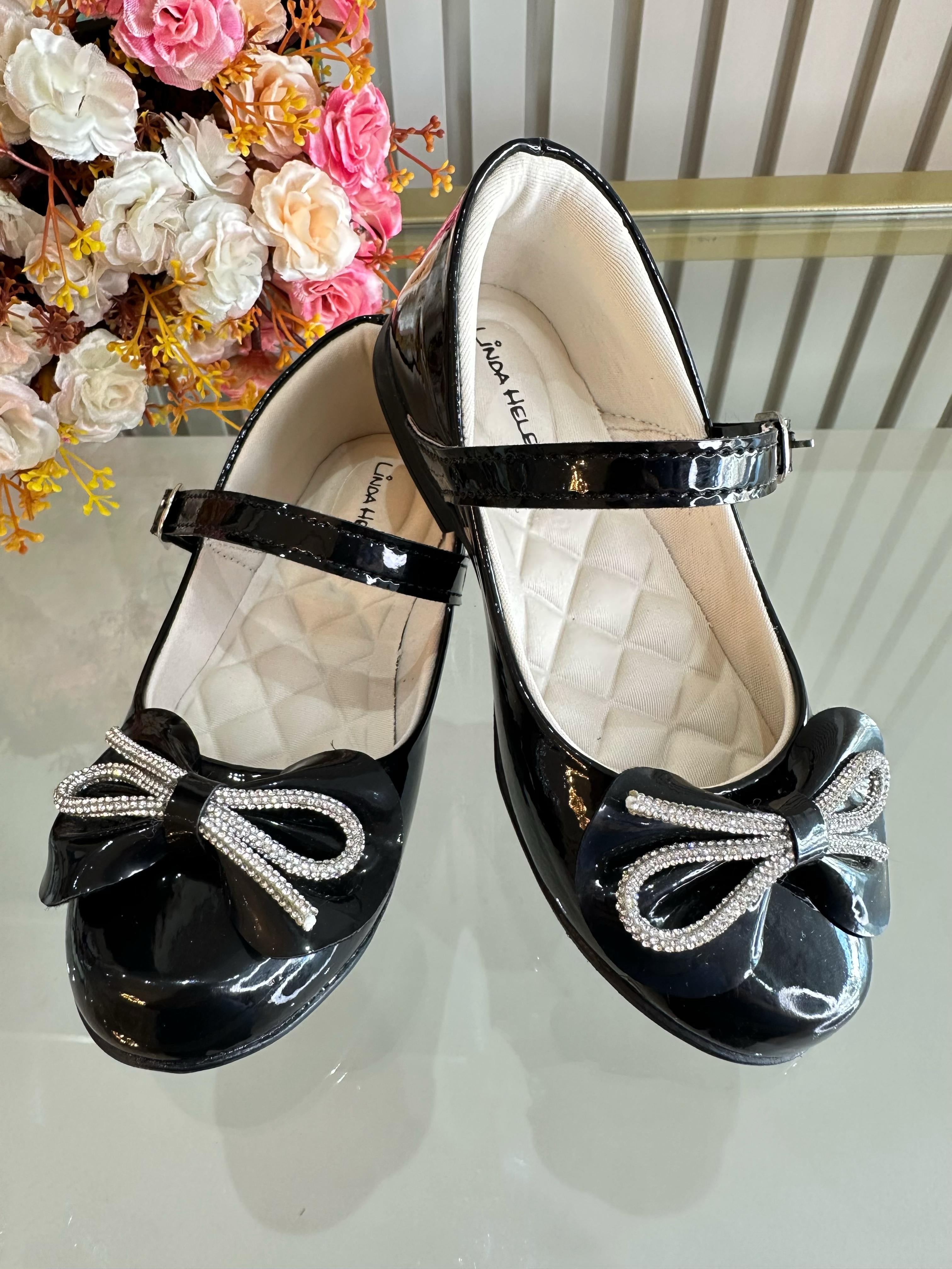 Sapatinho Infantil Preto Verniz Com Aplique de Lacinho e Strass